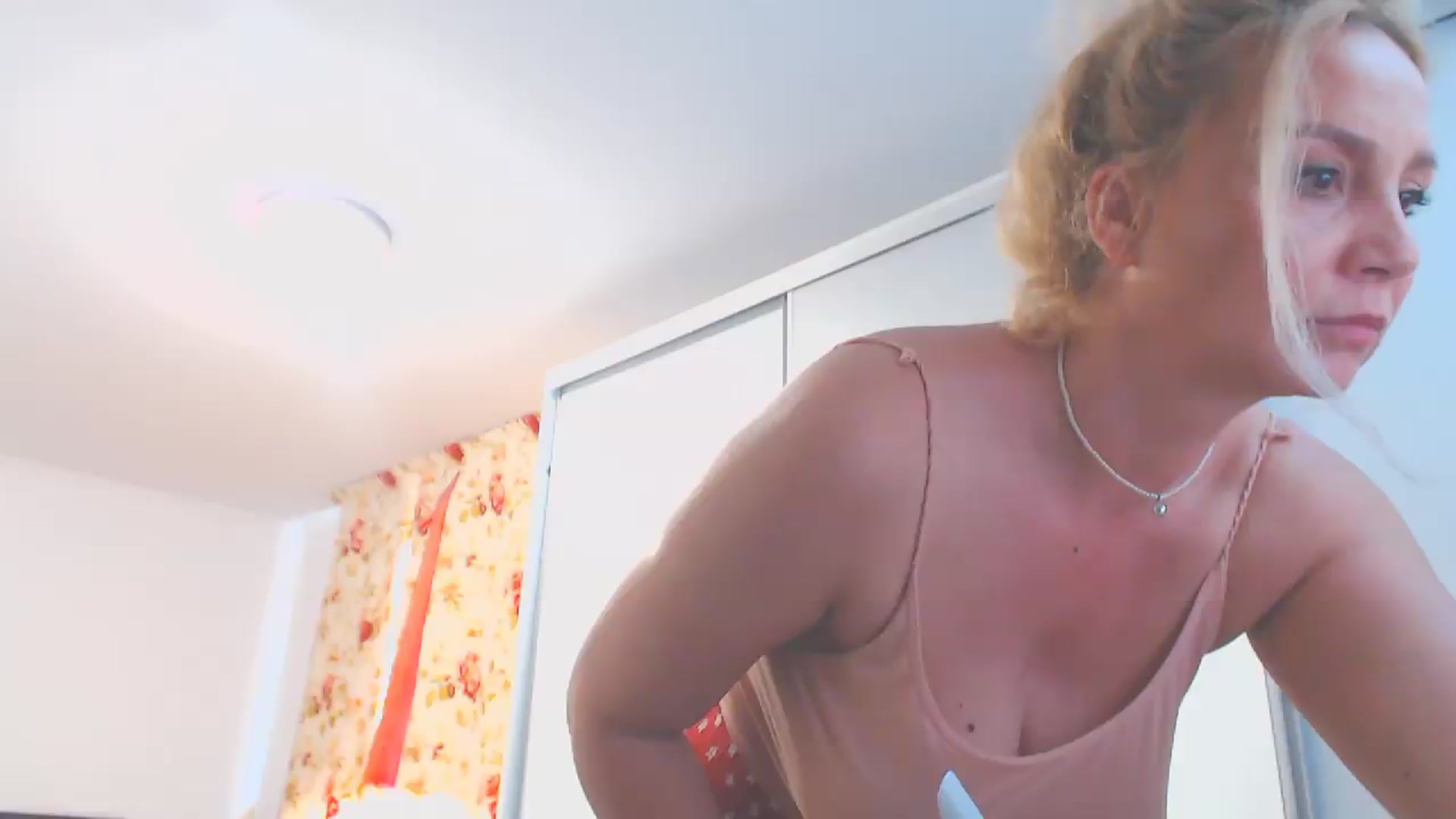 Gallery image thumbnail from Merlyn4u's myfreecams stream on, 06/06/2026, 12:02 image 2 of 20