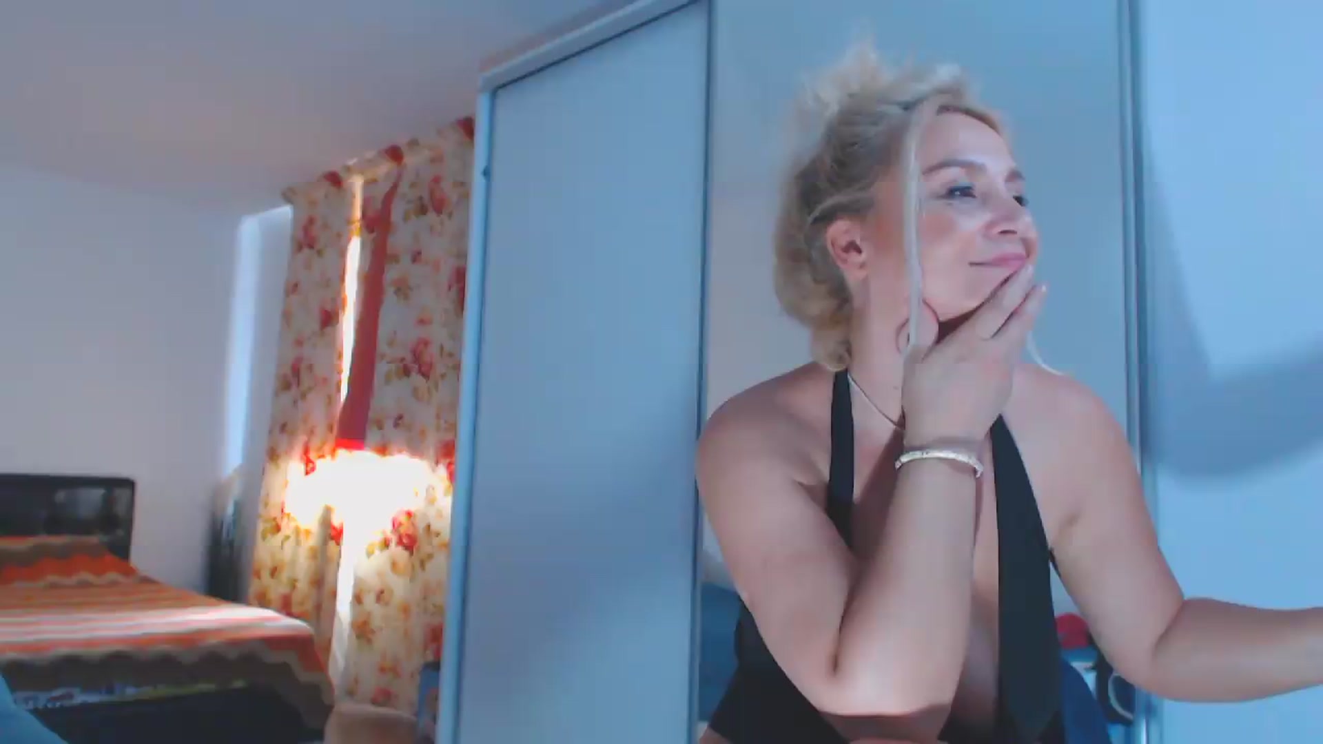 Gallery image thumbnail from Merlyn4u's myfreecams stream on, 06/06/2026, 12:02 image 8 of 20