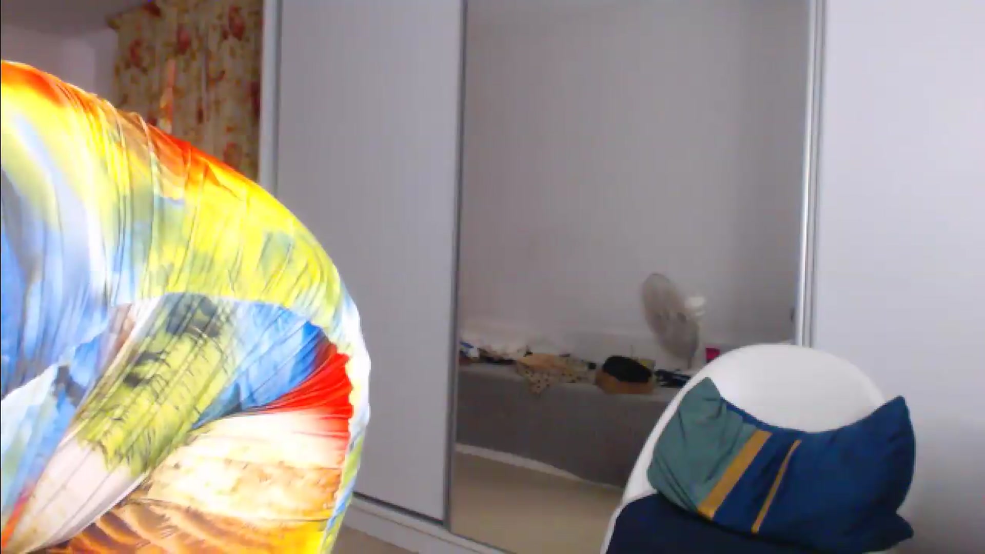 Gallery image thumbnail from Merlyn4u's myfreecams stream on, 07/16/2026, 13:29 image 9 of 20