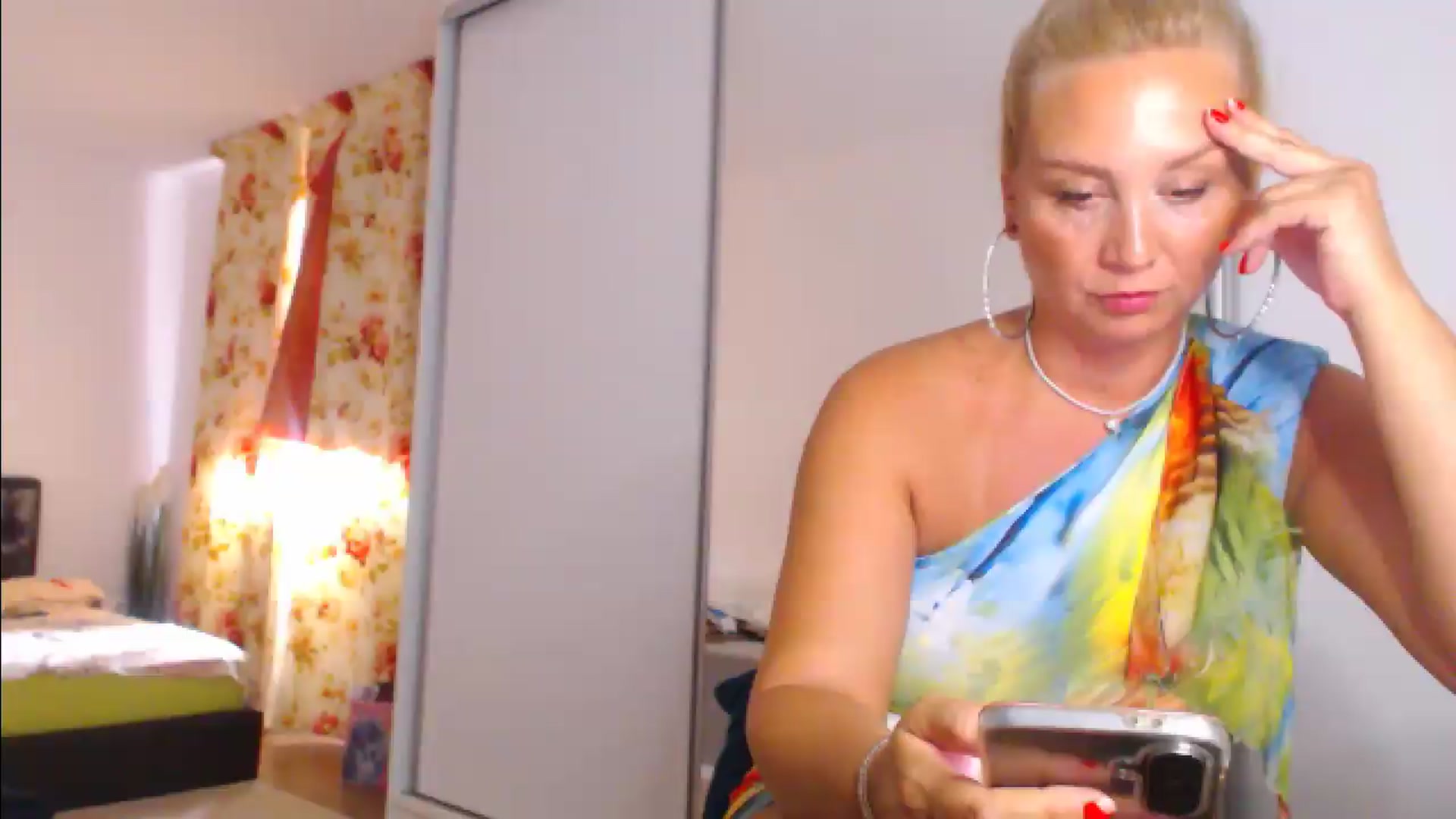 Gallery image thumbnail from Merlyn4u's myfreecams stream on, 07/16/2026, 13:55 image 5 of 20