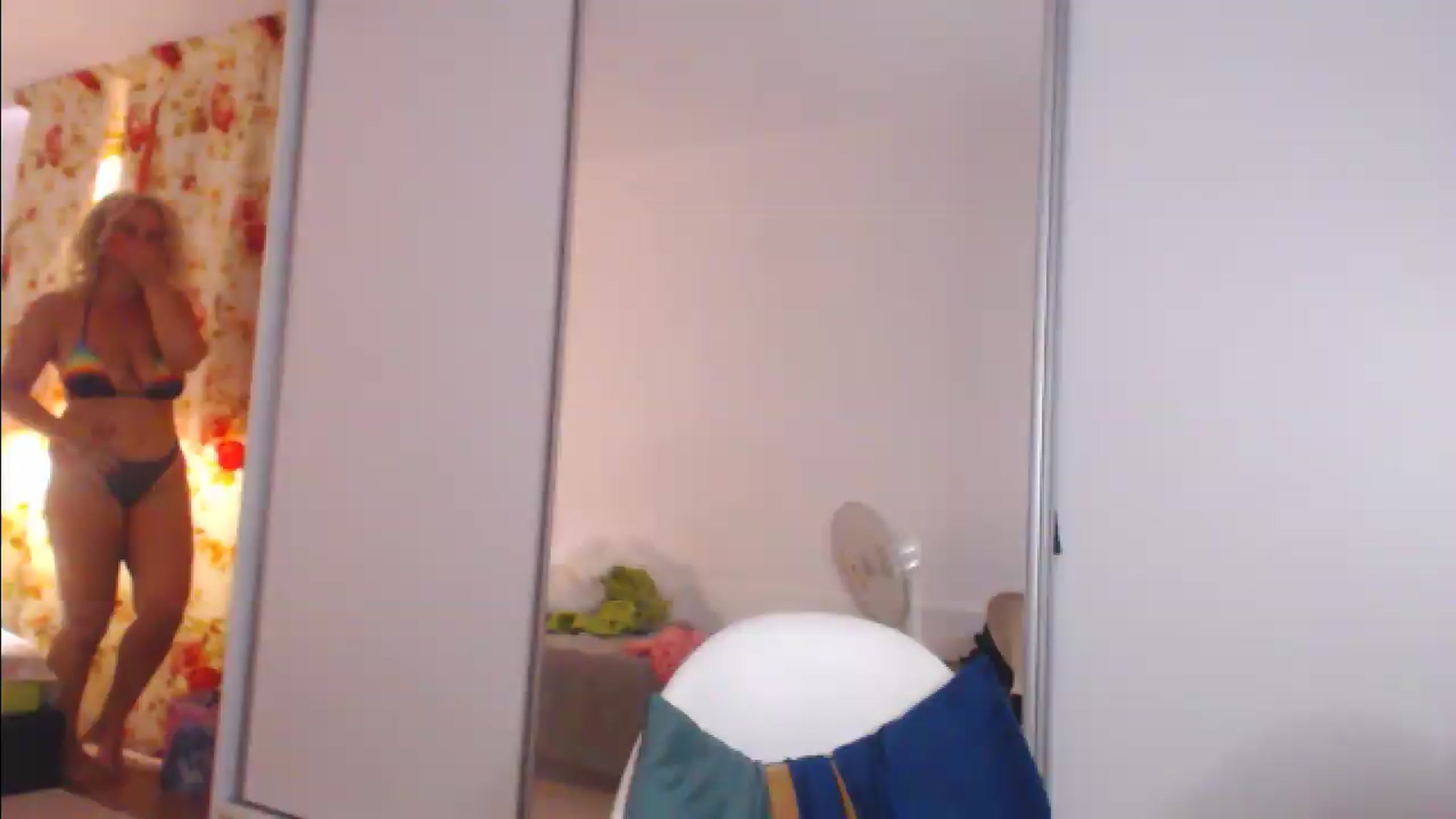 Gallery image thumbnail from Merlyn4u's myfreecams stream on, 07/19/2026, 14:24 image 6 of 20