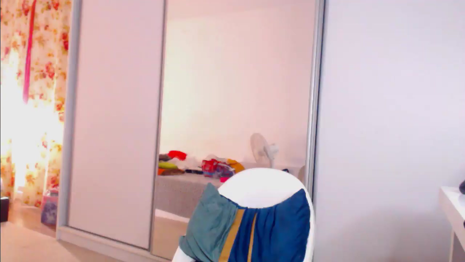 Gallery image thumbnail from Merlyn4u's myfreecams stream on, 07/23/2026, 15:32 image 15 of 20