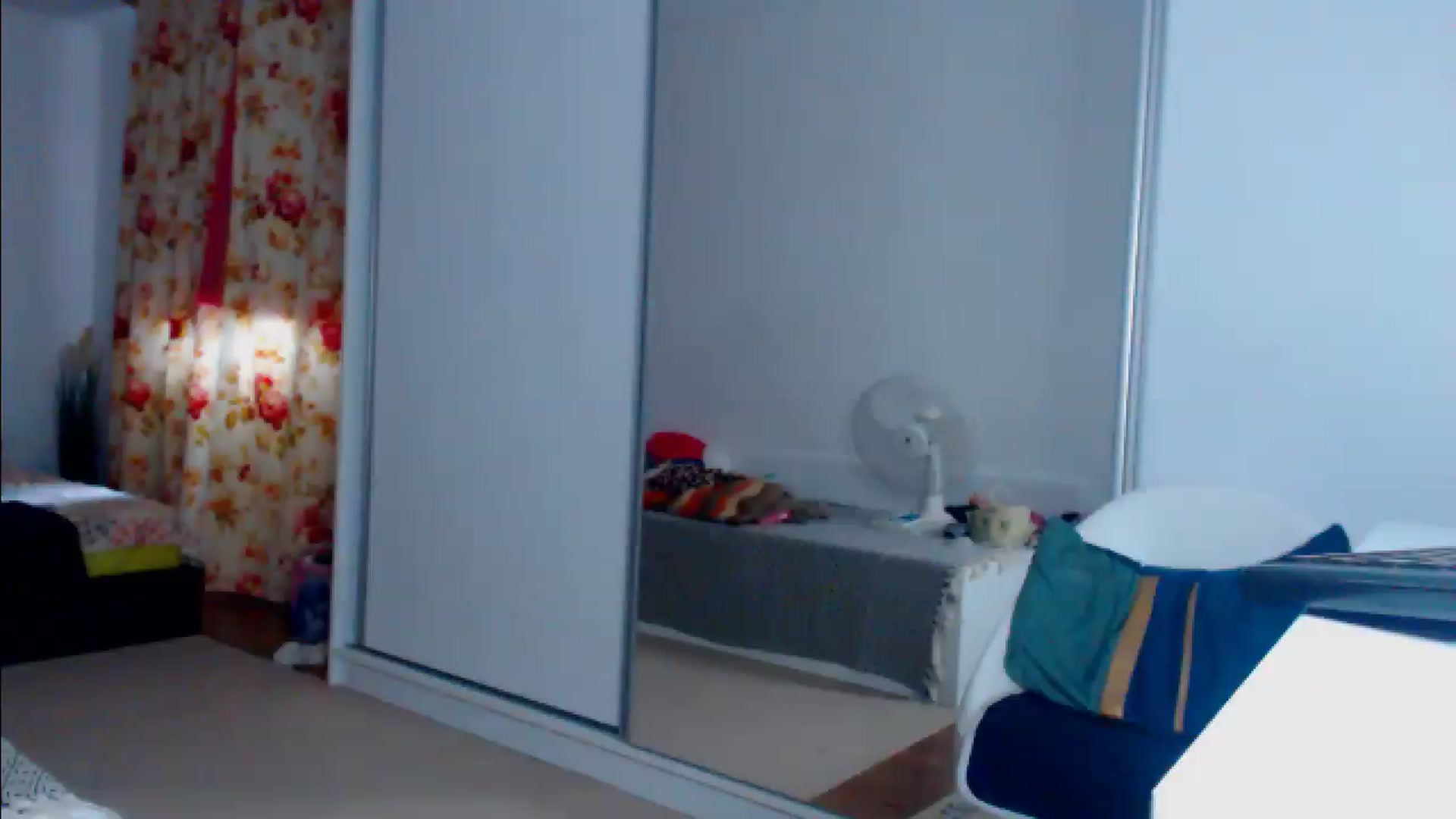Gallery image thumbnail from Merlyn4u's myfreecams stream on, 07/24/2026, 12:12 image 15 of 20