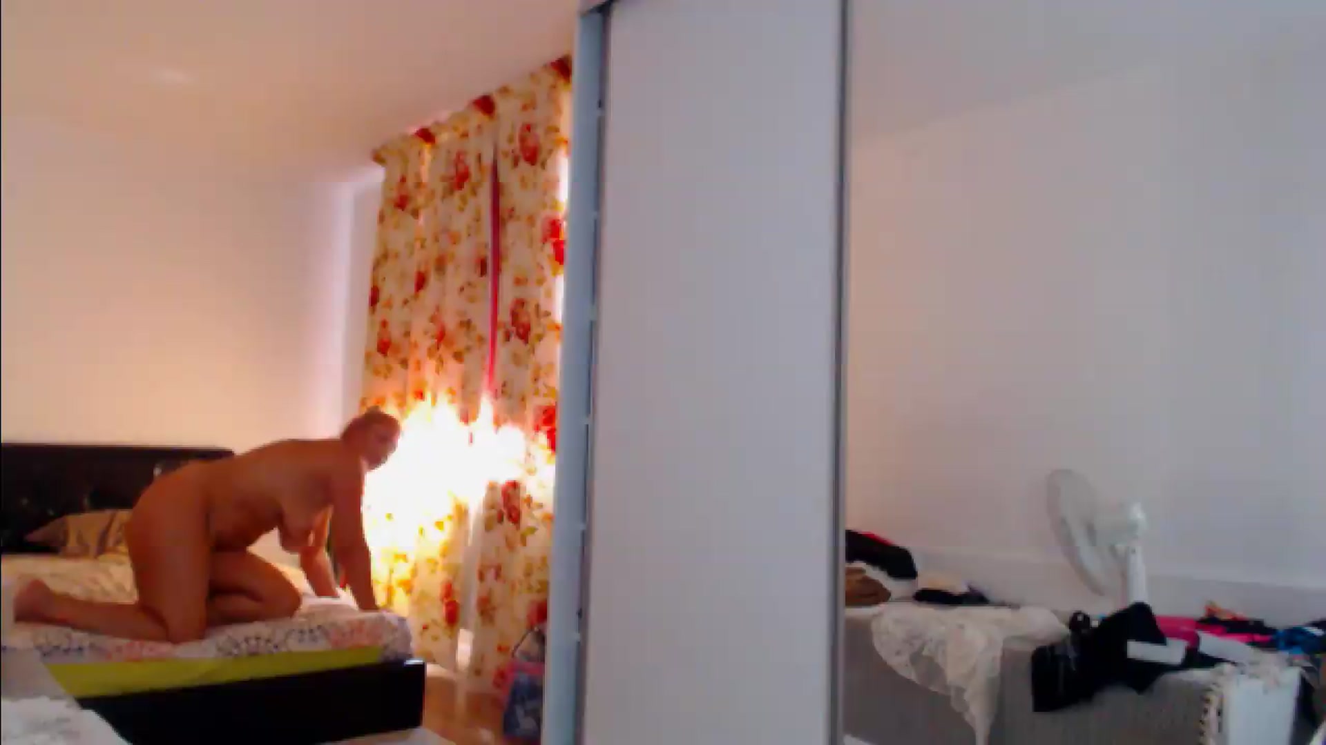 Gallery image thumbnail from Merlyn4u's myfreecams stream on, 07/27/2026, 13:10 image 11 of 20