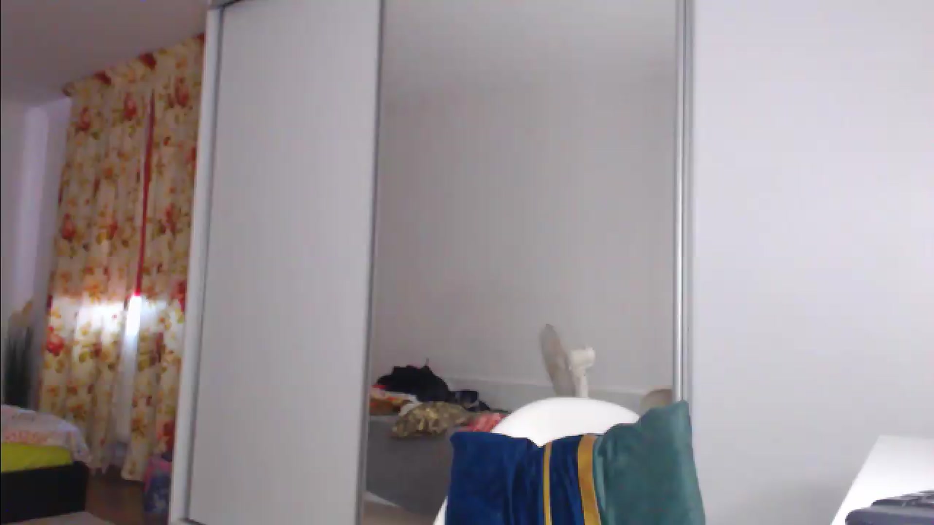 Gallery image thumbnail from Merlyn4u's myfreecams stream on, 07/30/2026, 10:14 image 13 of 20