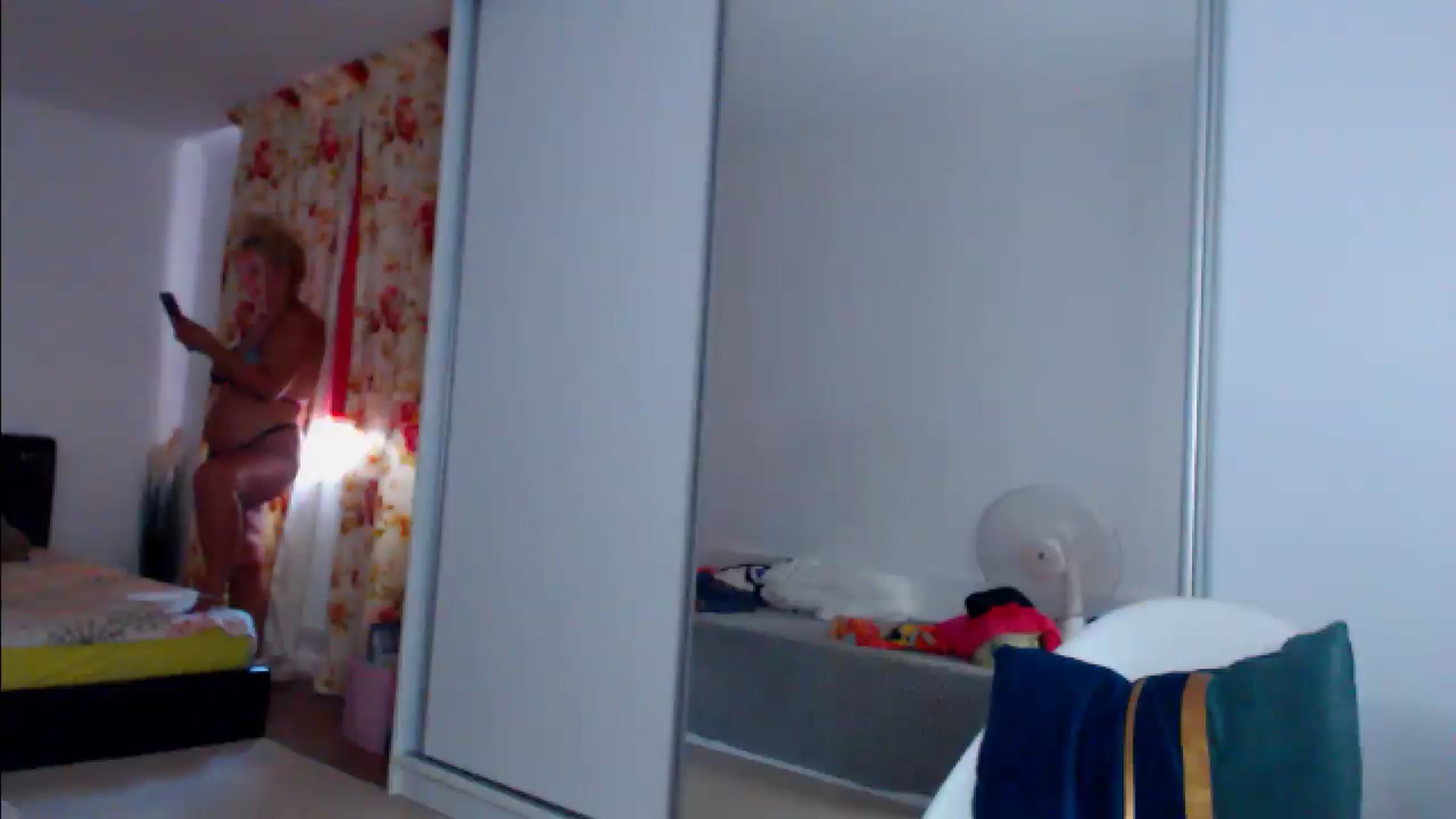 Gallery image thumbnail from Merlyn4u's myfreecams stream on, 08/14/2026, 12:01 image 13 of 20