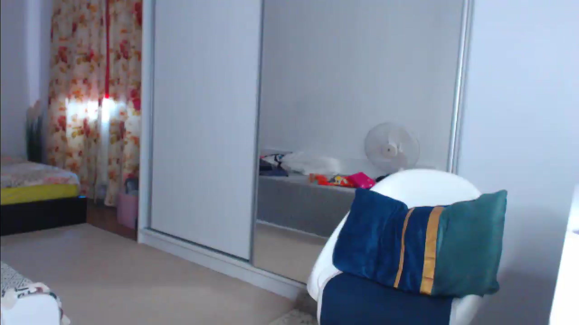 Gallery image thumbnail from Merlyn4u's myfreecams stream on, 08/14/2026, 12:01 image 5 of 20