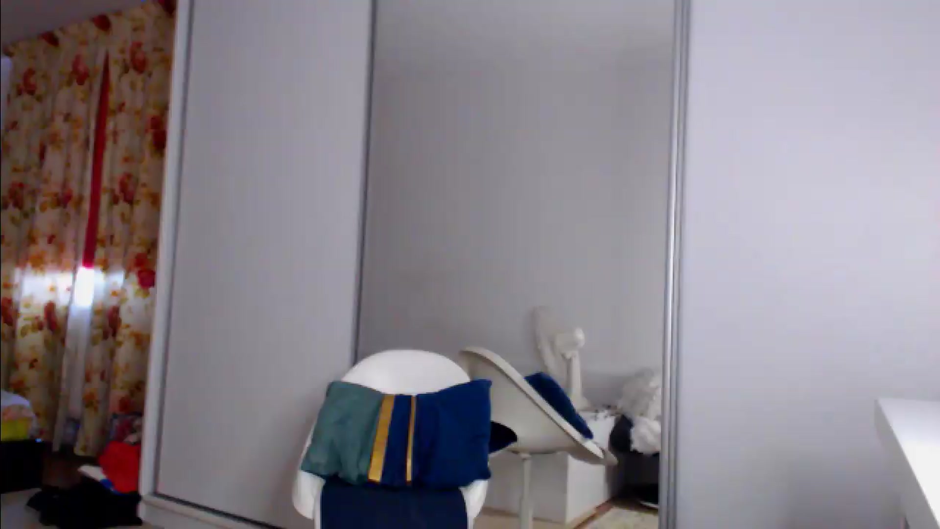 Gallery image thumbnail from Merlyn4u's myfreecams stream on, 08/20/2026, 09:54 image 3 of 20