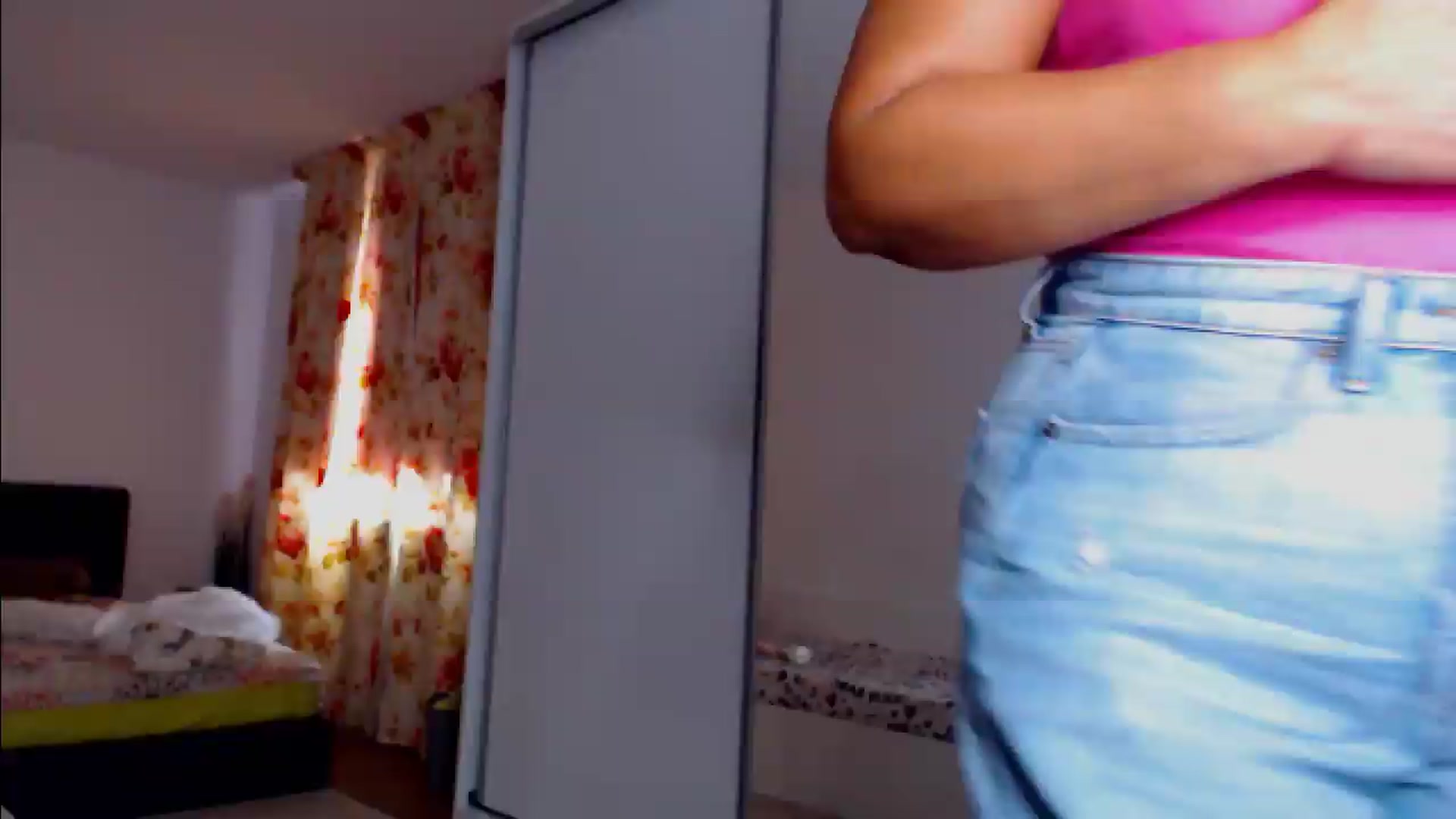 Gallery image thumbnail from Merlyn4u's myfreecams stream on, 09/13/2026, 13:14 image 1 of 20