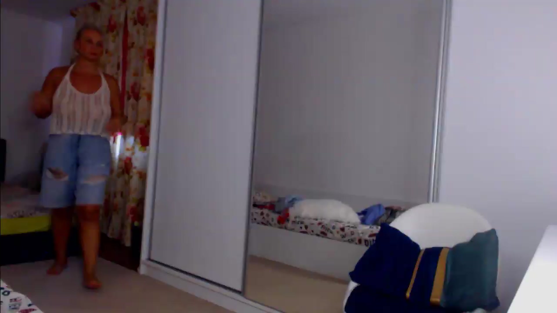 Gallery image thumbnail from Merlyn4u's myfreecams stream on, 09/14/2026, 07:23 image 20 of 20