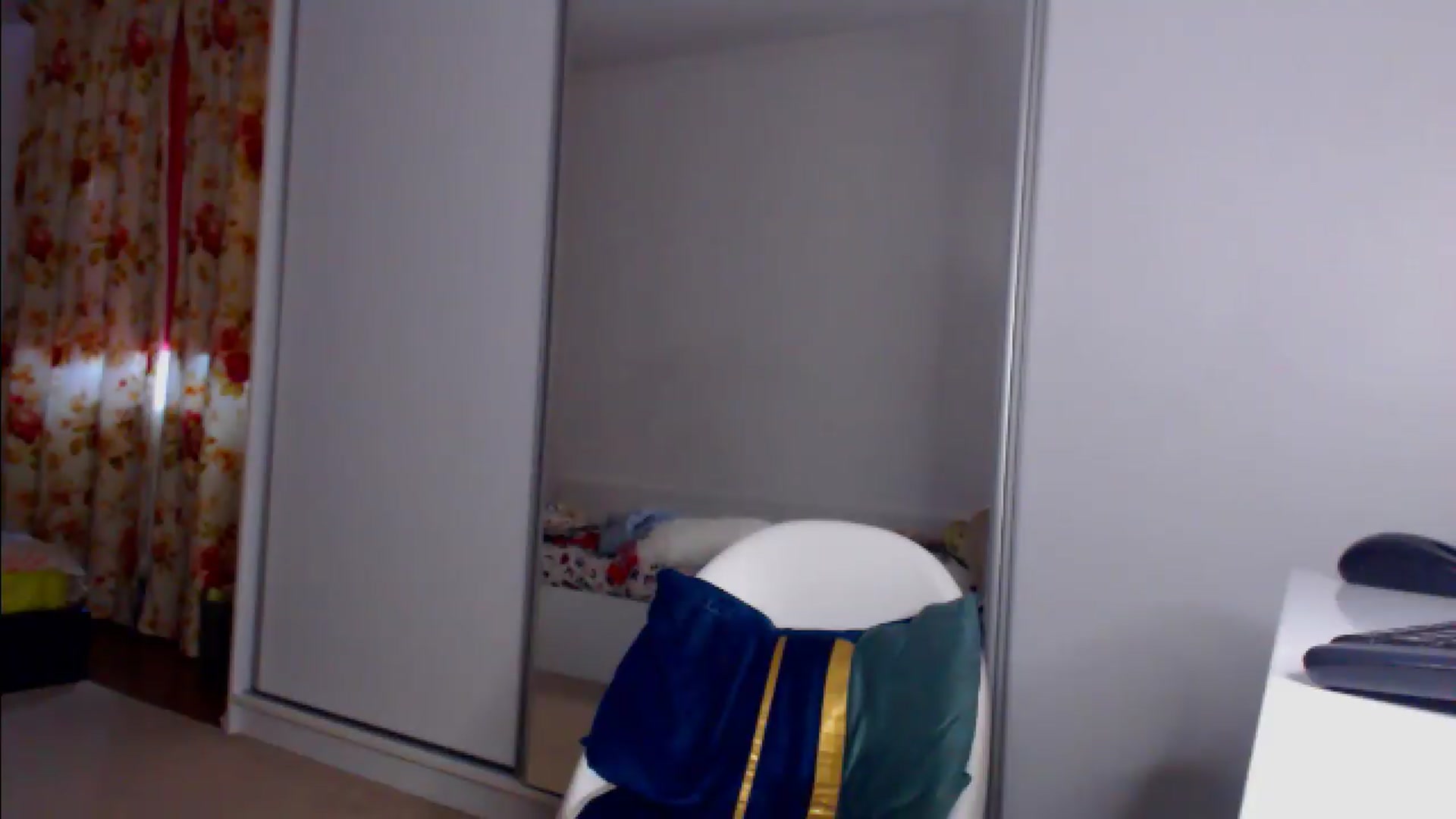 Gallery image thumbnail from Merlyn4u's myfreecams stream on, 09/14/2026, 09:38 image 9 of 20