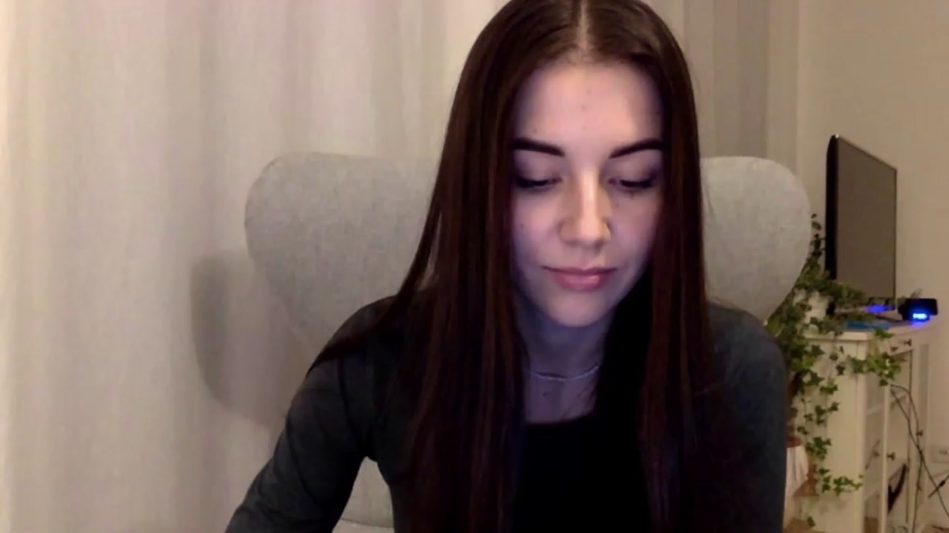 Gallery image thumbnail from Mermaid___'s myfreecams stream on, 11/20/2022, 22:52 image 14 of 20