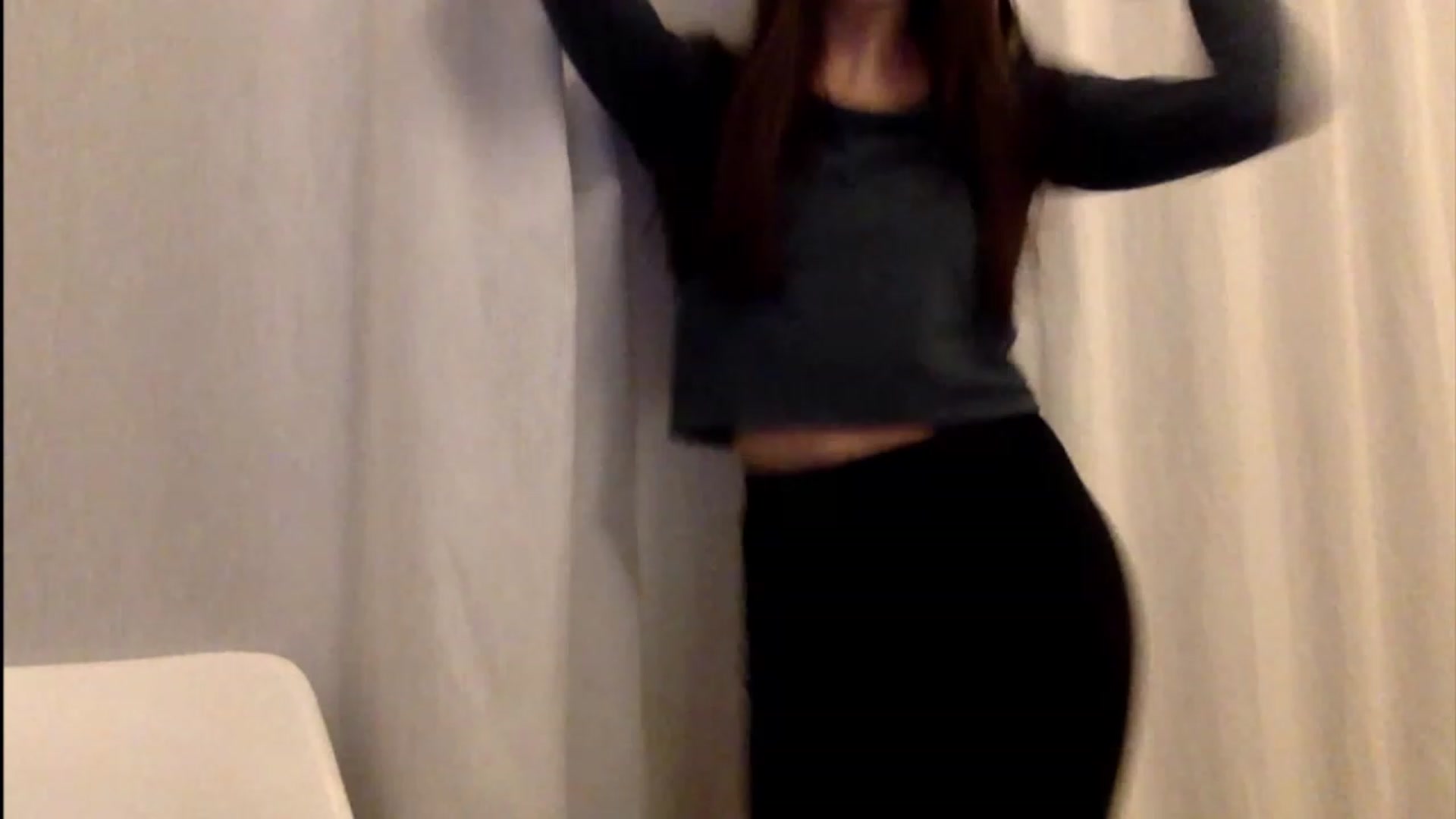 Gallery image thumbnail from Mermaid___'s myfreecams stream on, 12/15/2022, 23:32 image 4 of 20