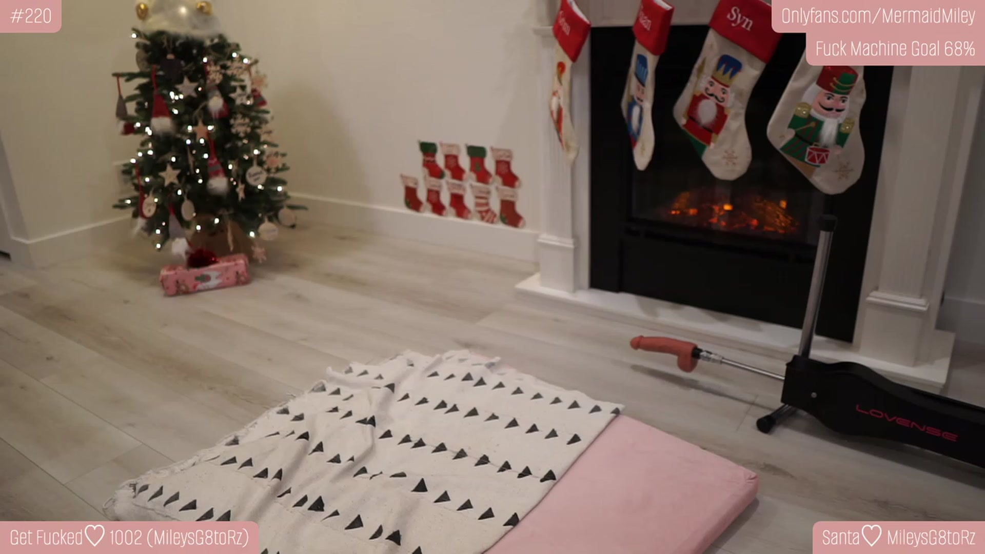 Gallery image thumbnail from Mermaidmiley's myfreecams stream on, 12/11/2022, 08:19 image 4 of 20
