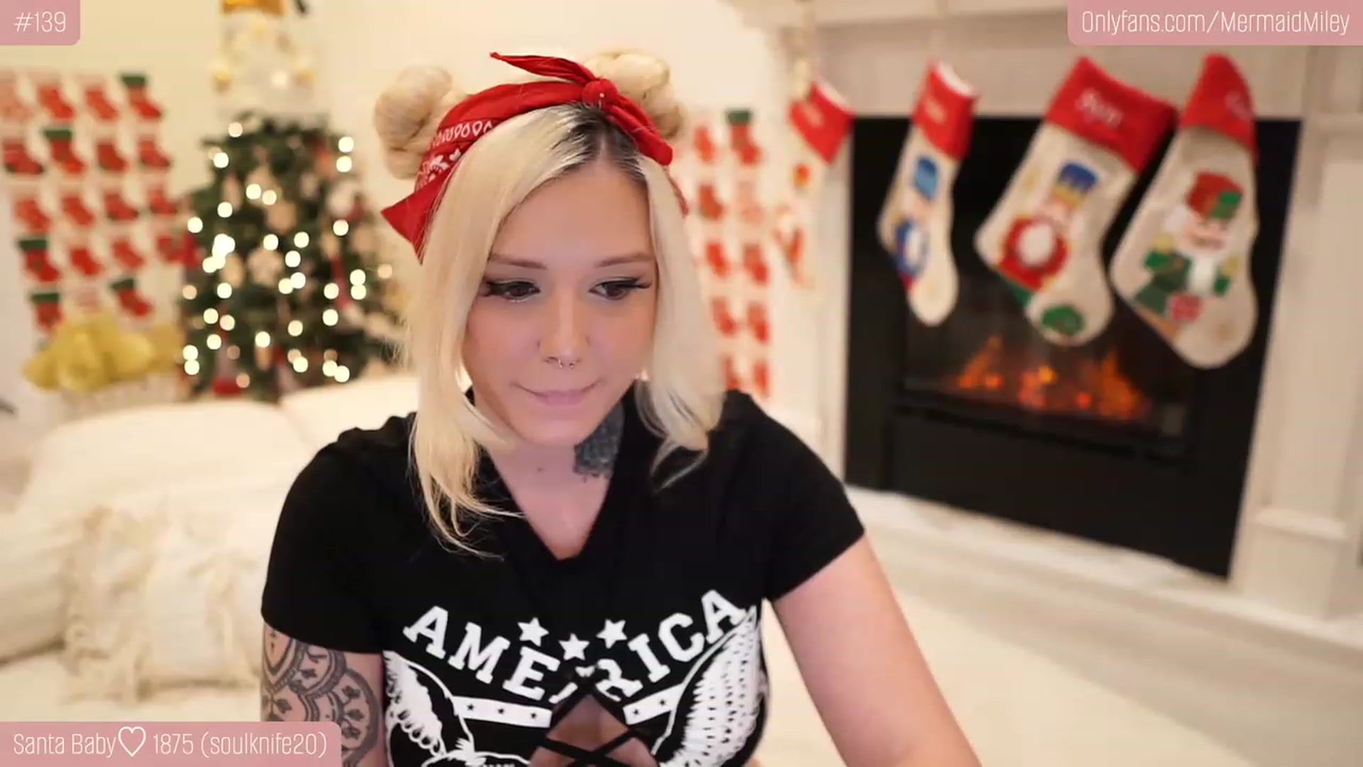 Gallery image thumbnail from Mermaidmiley's myfreecams stream on, 12/20/2022, 04:02 image 19 of 20