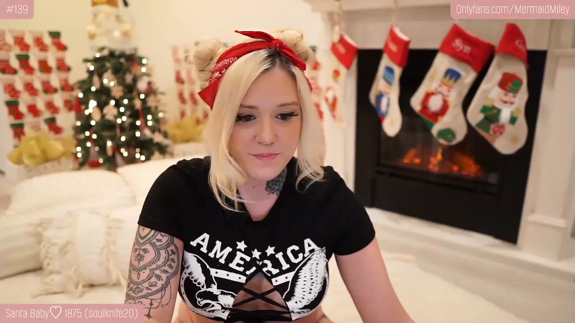 Gallery image thumbnail from Mermaidmiley's myfreecams stream on, 12/20/2022, 04:02 image 11 of 20
