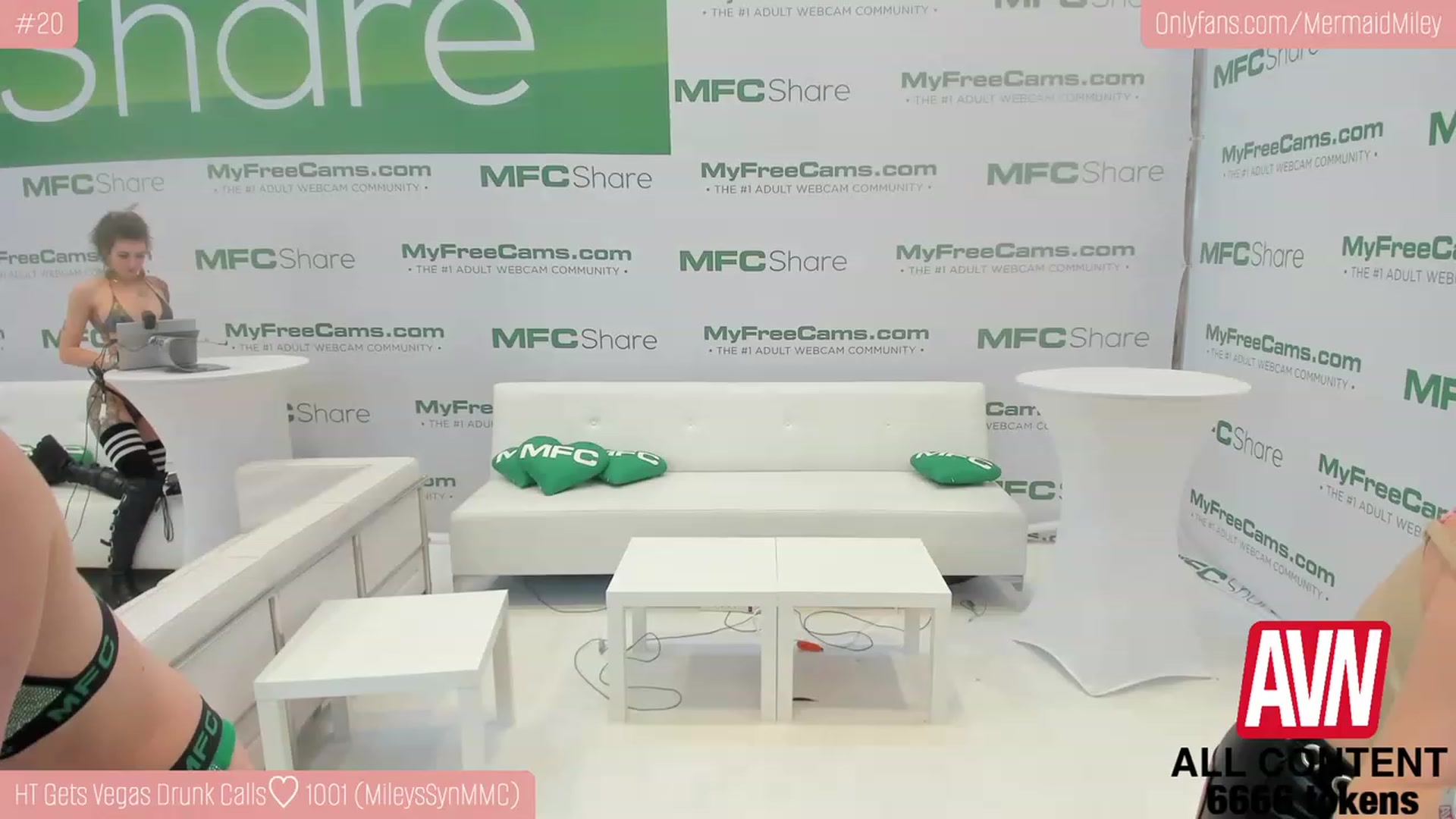 Gallery image thumbnail from Mermaidmiley's myfreecams stream on, 01/06/2023, 03:19 image 7 of 20