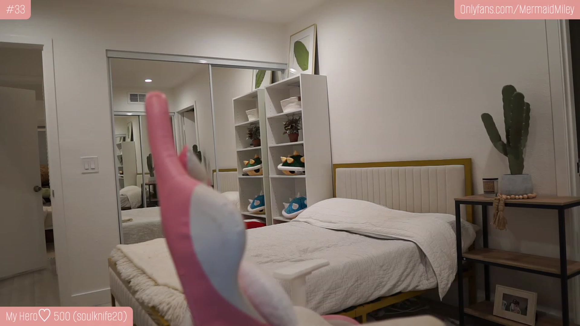 Gallery image thumbnail from Mermaidmiley's myfreecams stream on, 01/13/2023, 04:52 image 3 of 20