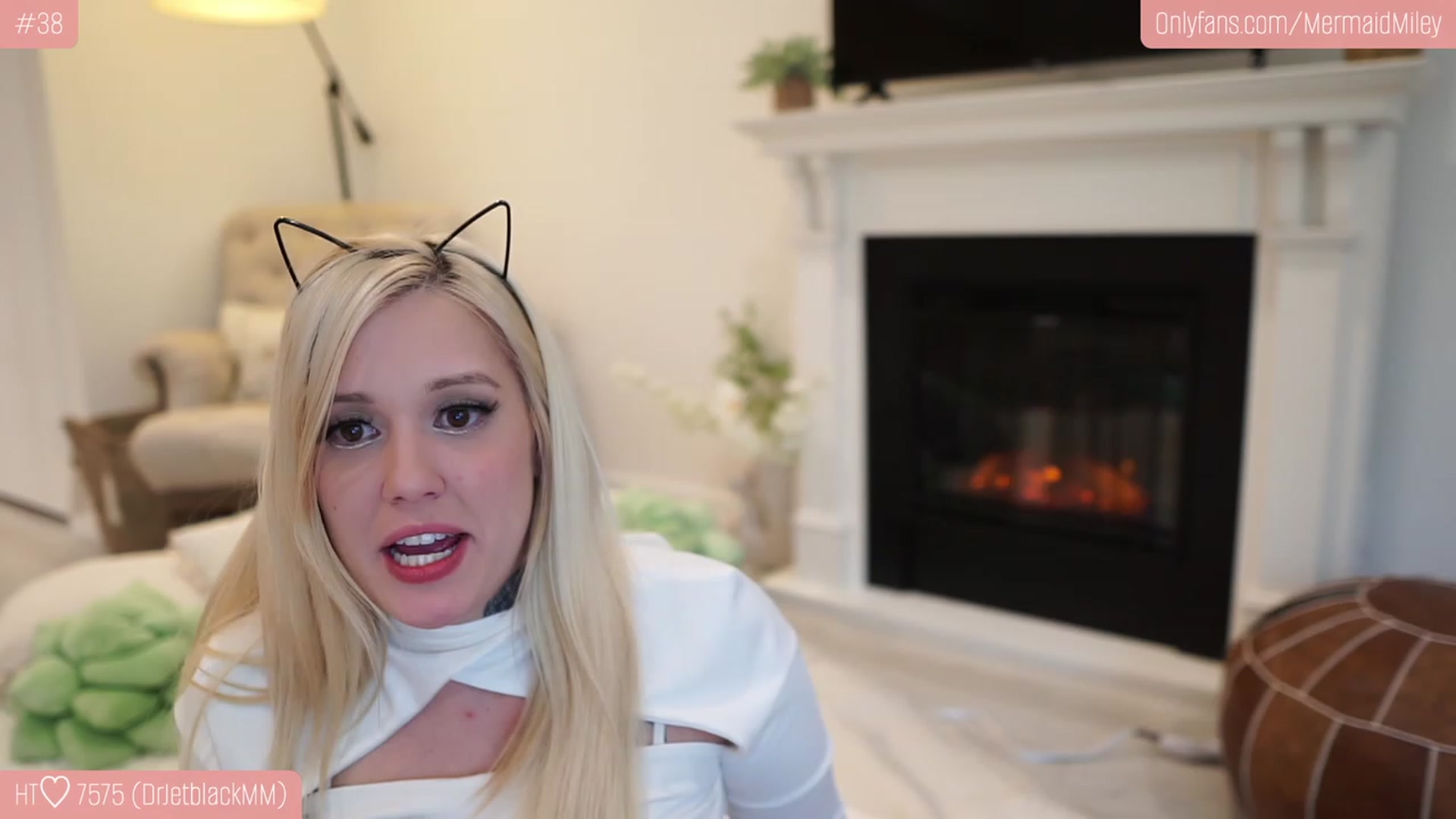Gallery image thumbnail from Mermaidmiley's myfreecams stream on, 01/21/2023, 19:06 image 20 of 20