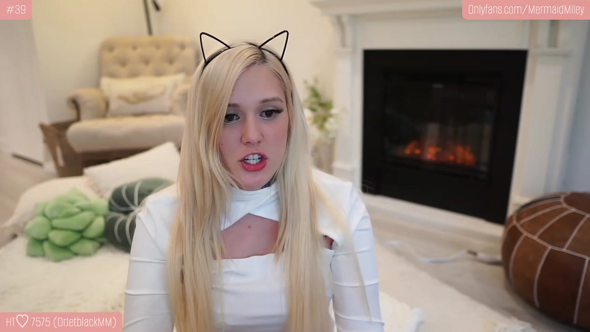 Gallery image thumbnail from Mermaidmiley's myfreecams stream on, 01/21/2023, 19:06 image 2 of 20