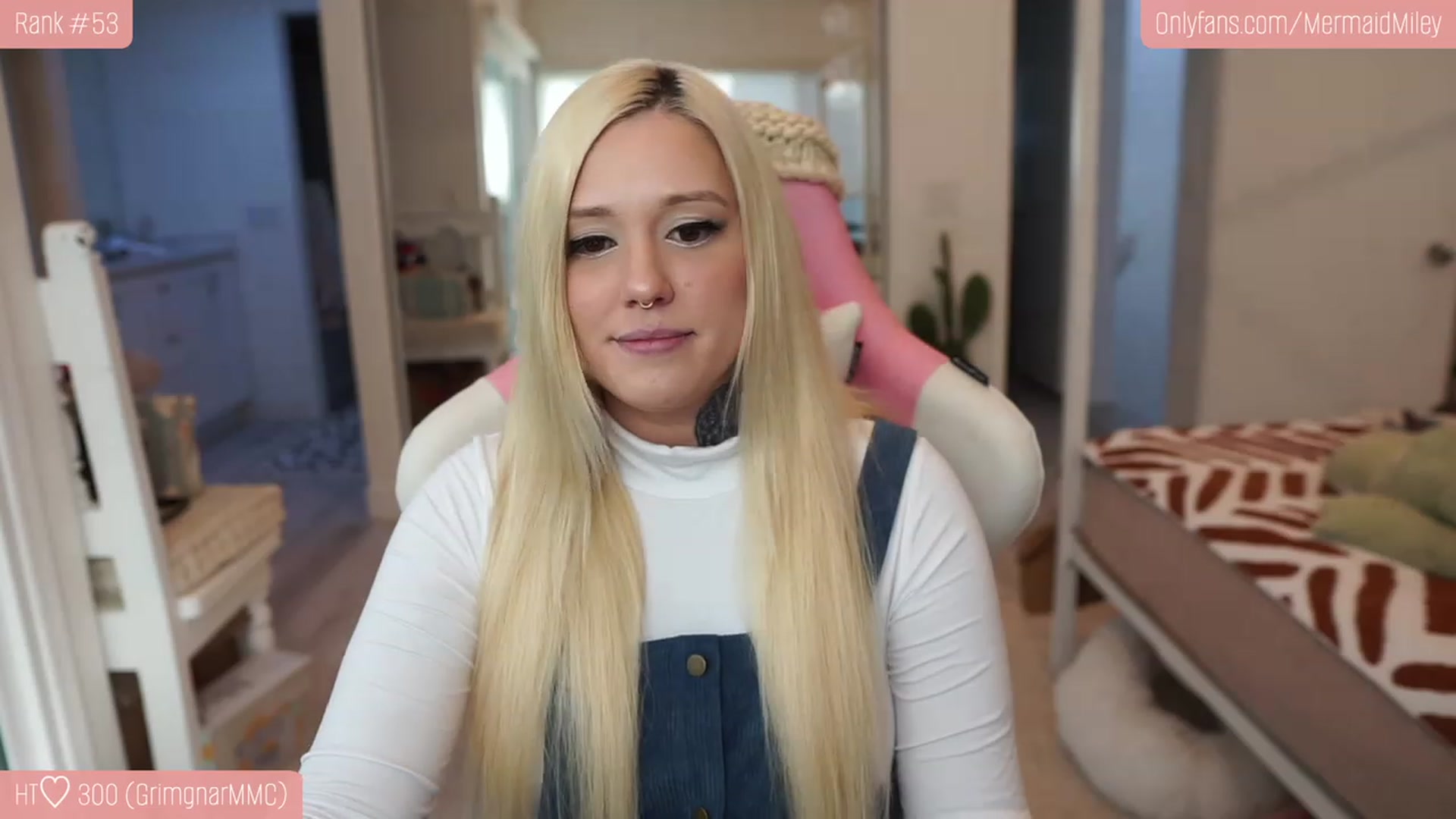 Gallery image thumbnail from Mermaidmiley's myfreecams stream on, 01/27/2023, 23:33 image 13 of 20