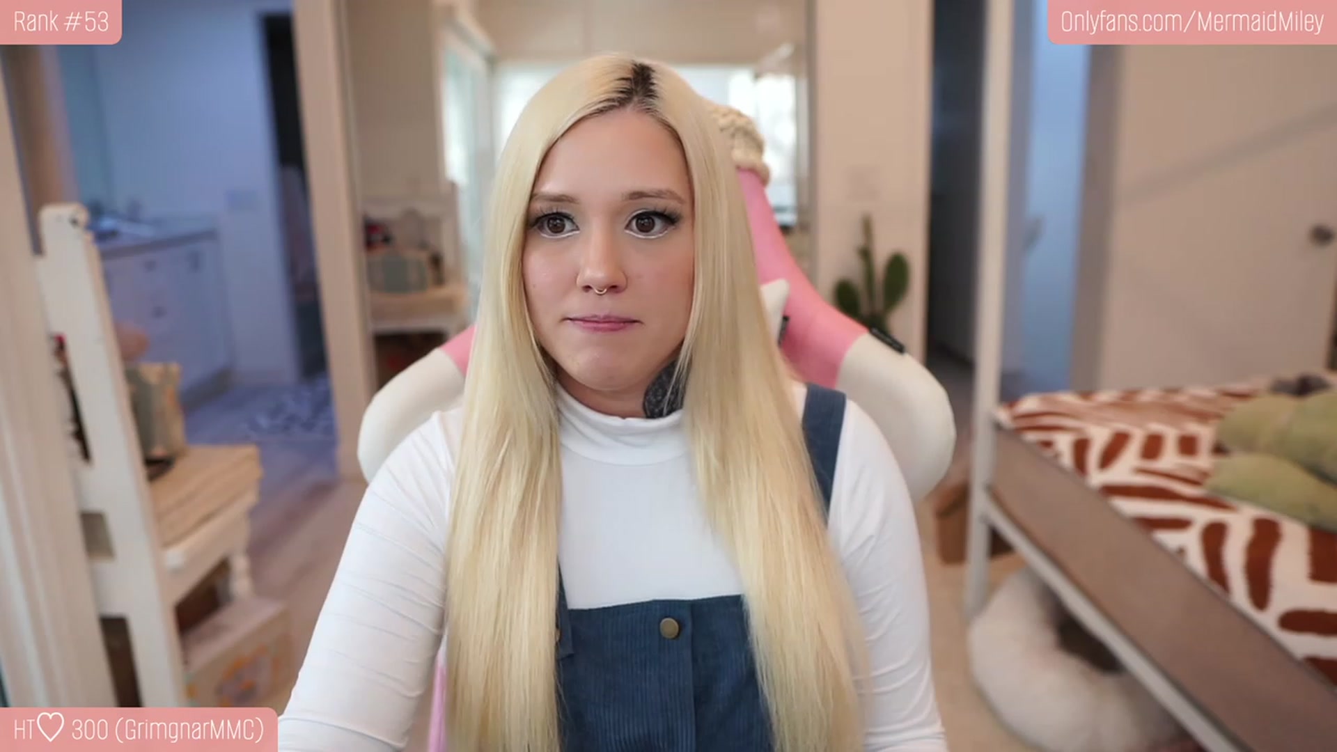 Gallery image thumbnail from Mermaidmiley's myfreecams stream on, 01/27/2023, 23:33 image 12 of 20