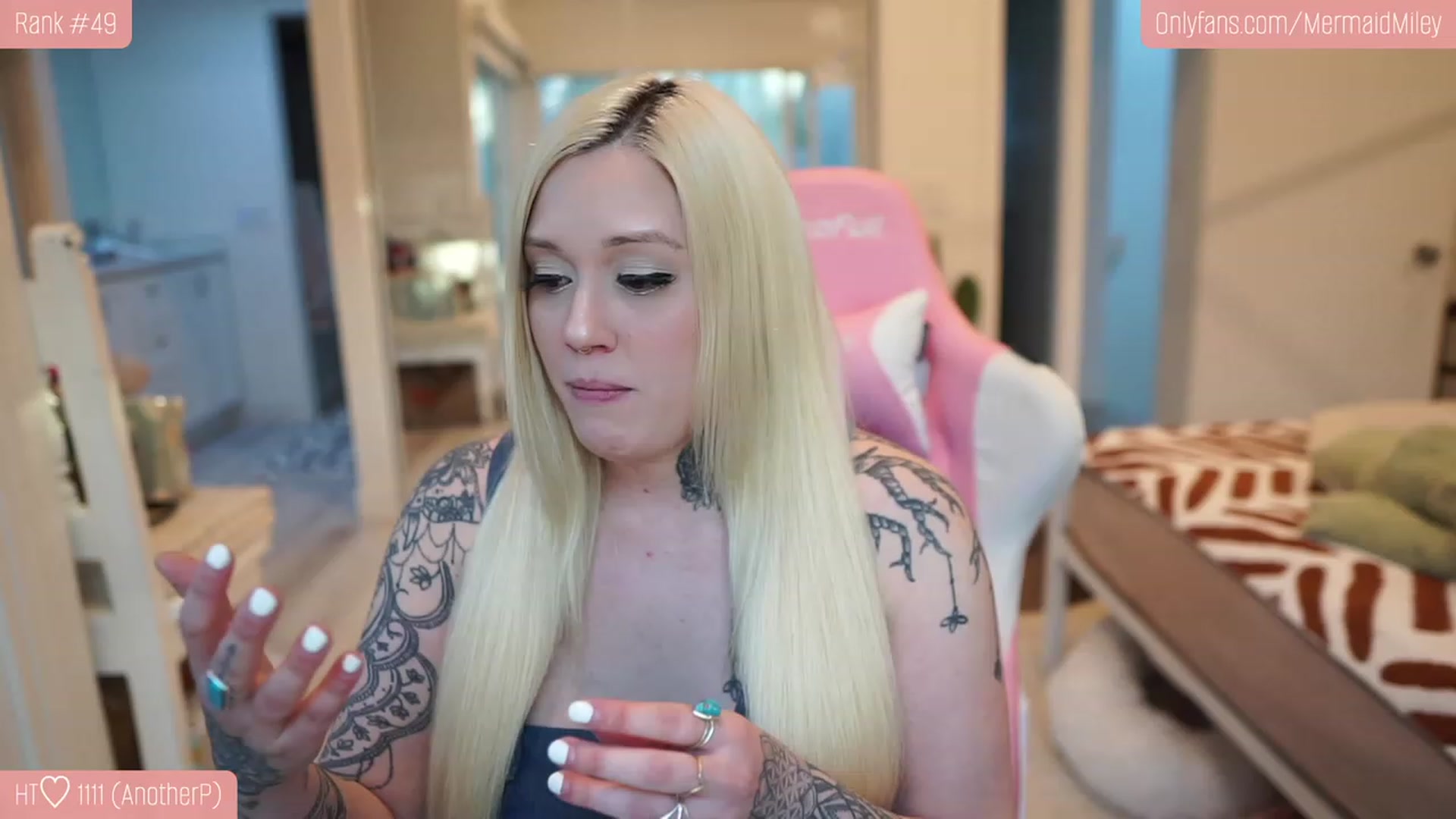 Gallery image thumbnail from Mermaidmiley's myfreecams stream on, 01/28/2023, 02:01 image 6 of 20