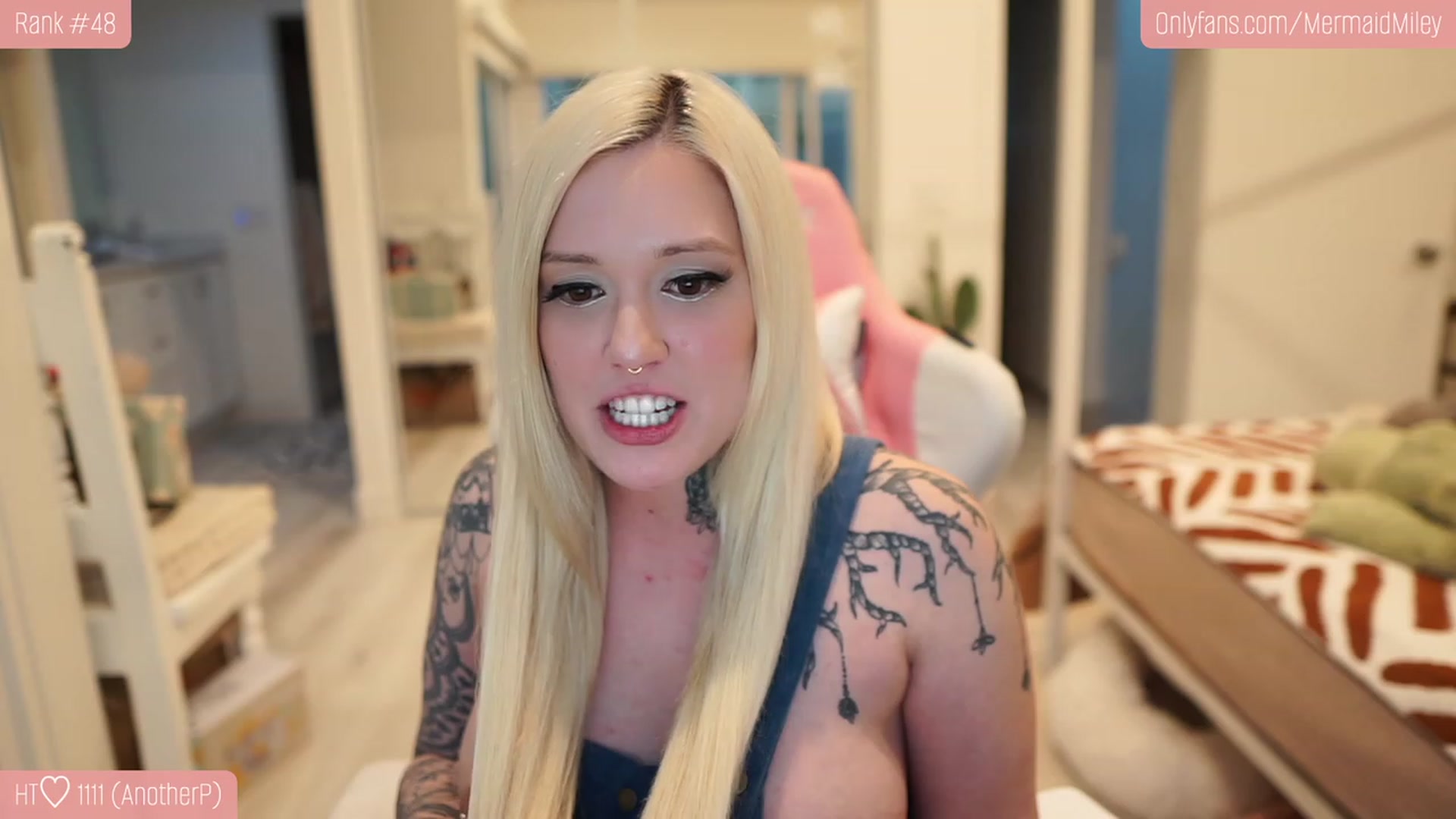 Gallery image thumbnail from Mermaidmiley's myfreecams stream on, 01/28/2023, 02:46 image 7 of 20