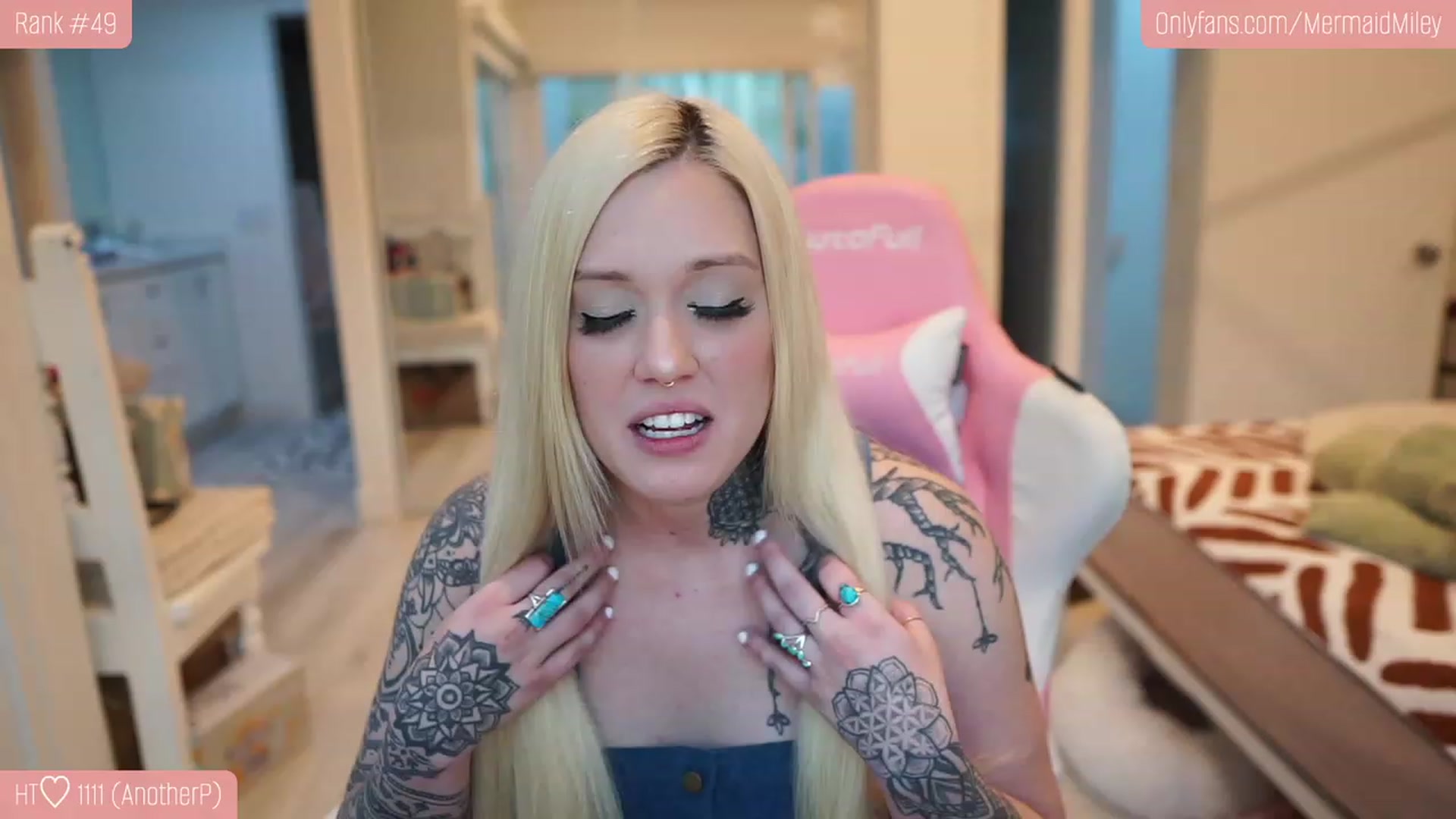 Gallery image thumbnail from Mermaidmiley's myfreecams stream on, 01/28/2023, 02:46 image 1 of 20