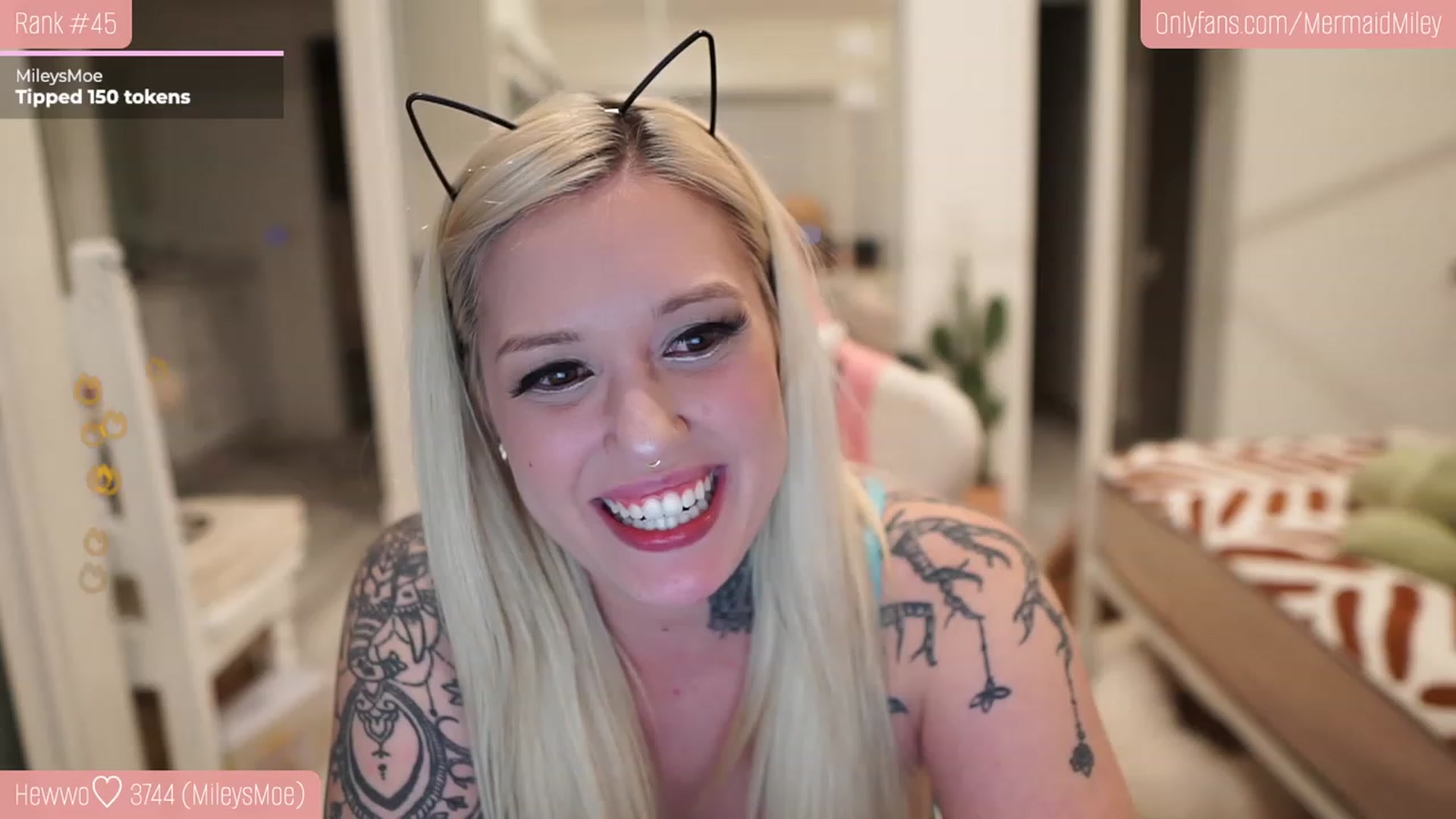 Gallery image thumbnail from Mermaidmiley's myfreecams stream on, 01/28/2023, 07:09 image 7 of 20