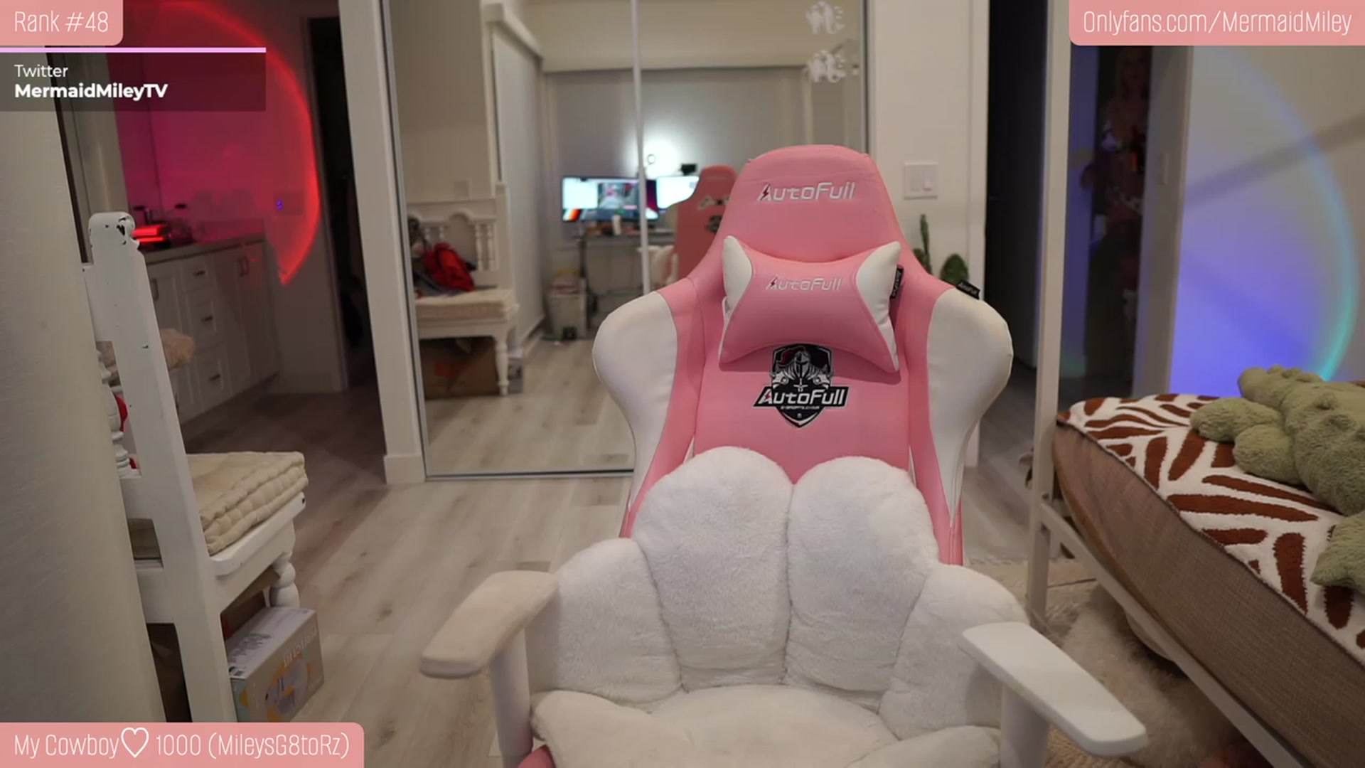 Gallery image thumbnail from Mermaidmiley's myfreecams stream on, 01/29/2023, 06:30 image 12 of 20