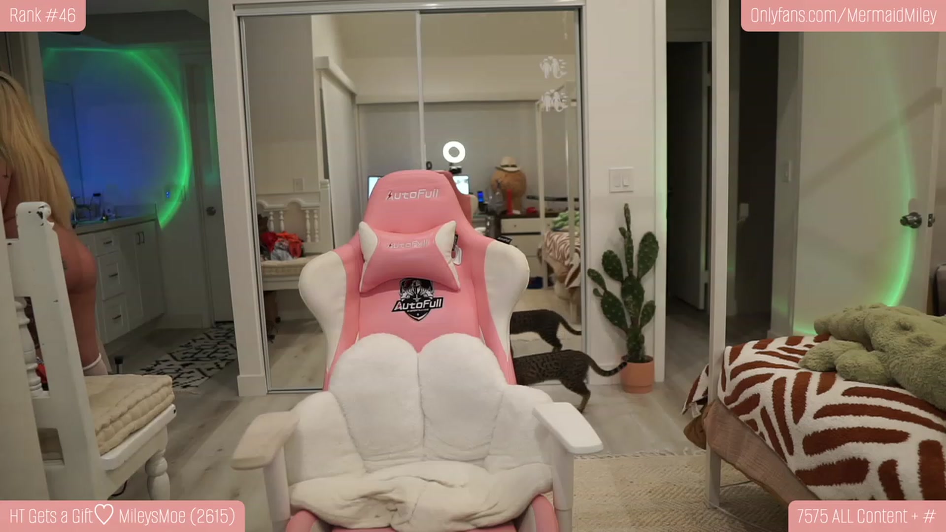 Gallery image thumbnail from Mermaidmiley's myfreecams stream on, 02/01/2023, 08:27 image 16 of 20