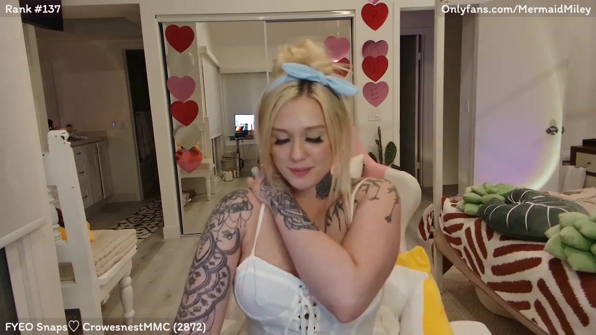 Gallery image thumbnail from Mermaidmiley's myfreecams stream on, 02/09/2023, 11:08 image 18 of 20