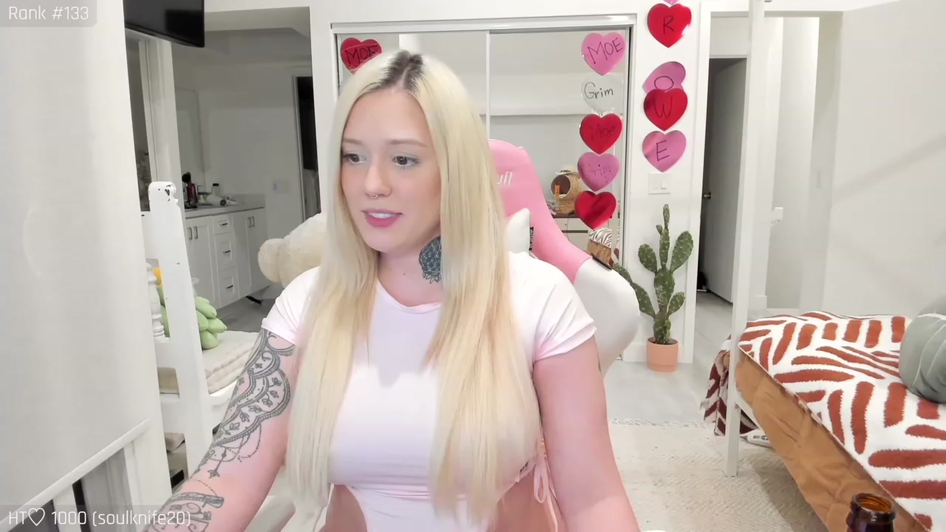 Gallery image thumbnail from Mermaidmiley's myfreecams stream on, 02/18/2023, 05:21 image 9 of 20