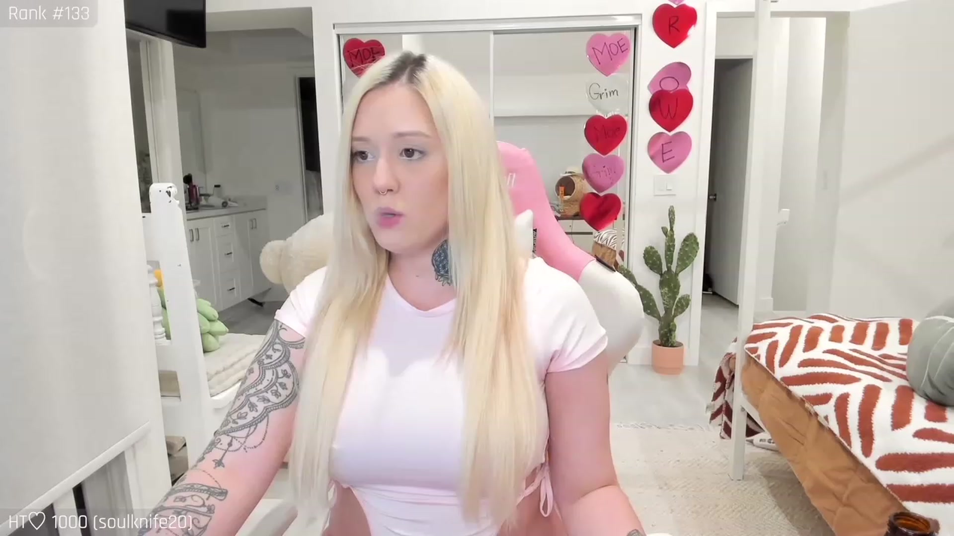 Gallery image thumbnail from Mermaidmiley's myfreecams stream on, 02/18/2023, 05:21 image 10 of 20