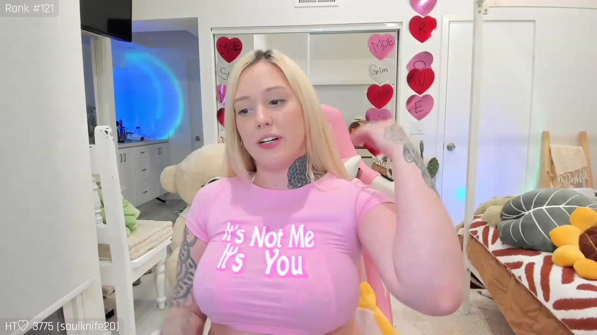 Gallery image thumbnail from Mermaidmiley's myfreecams stream on, 02/18/2023, 07:36 image 16 of 20