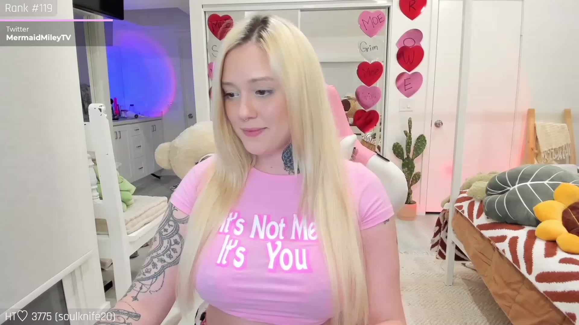 Gallery image thumbnail from Mermaidmiley's myfreecams stream on, 02/18/2023, 07:36 image 11 of 20