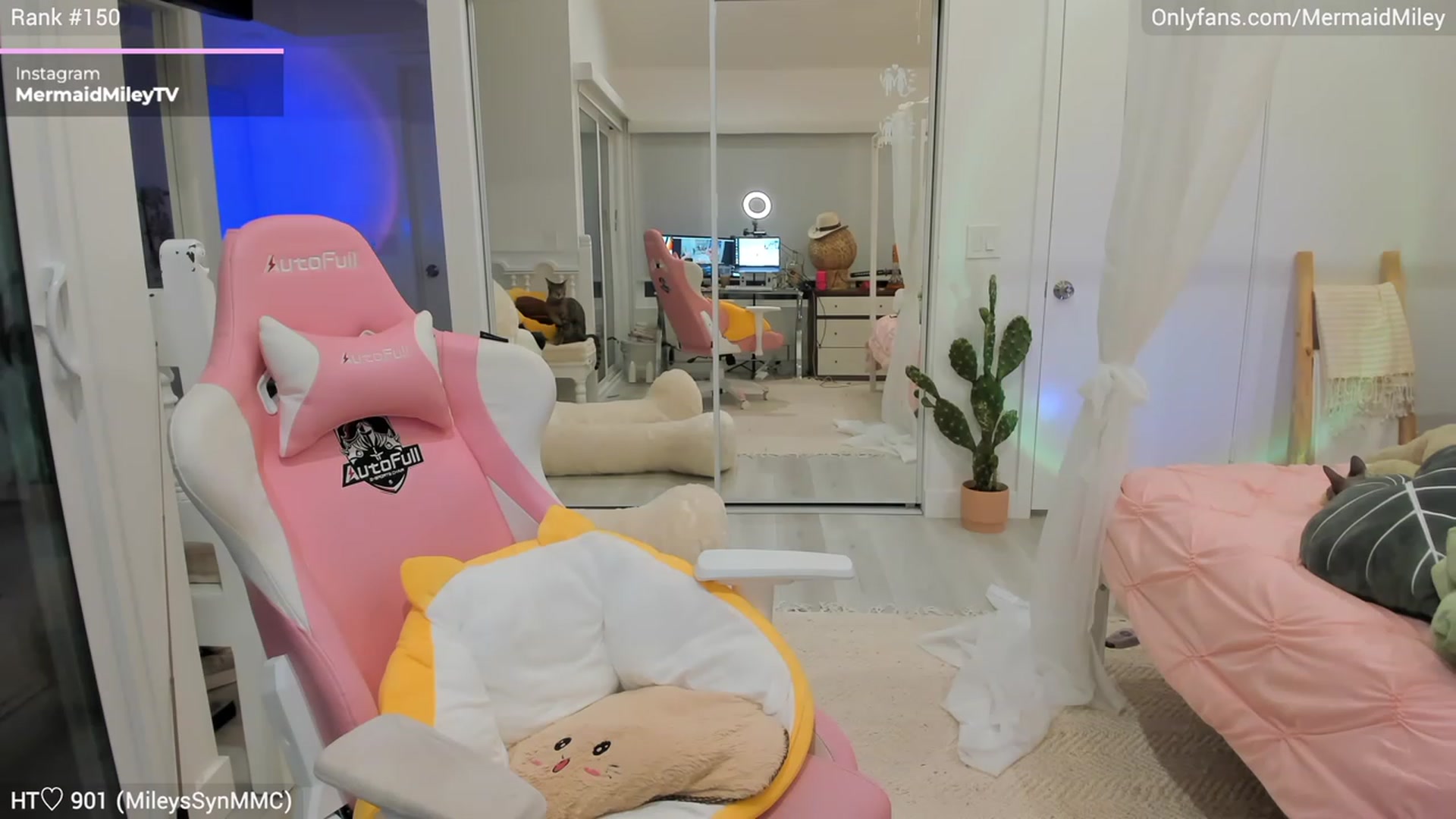 Gallery image thumbnail from Mermaidmiley's myfreecams stream on, 02/25/2023, 03:32 image 20 of 20