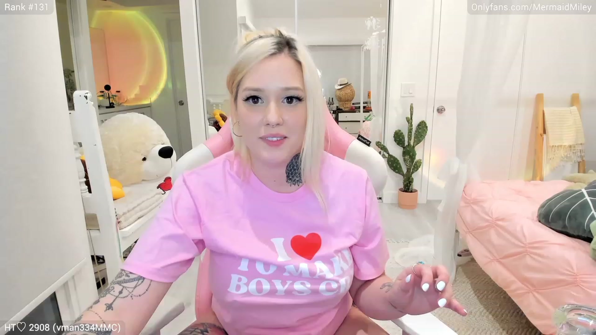 Gallery image thumbnail from Mermaidmiley's myfreecams stream on, 02/25/2023, 08:19 image 17 of 20
