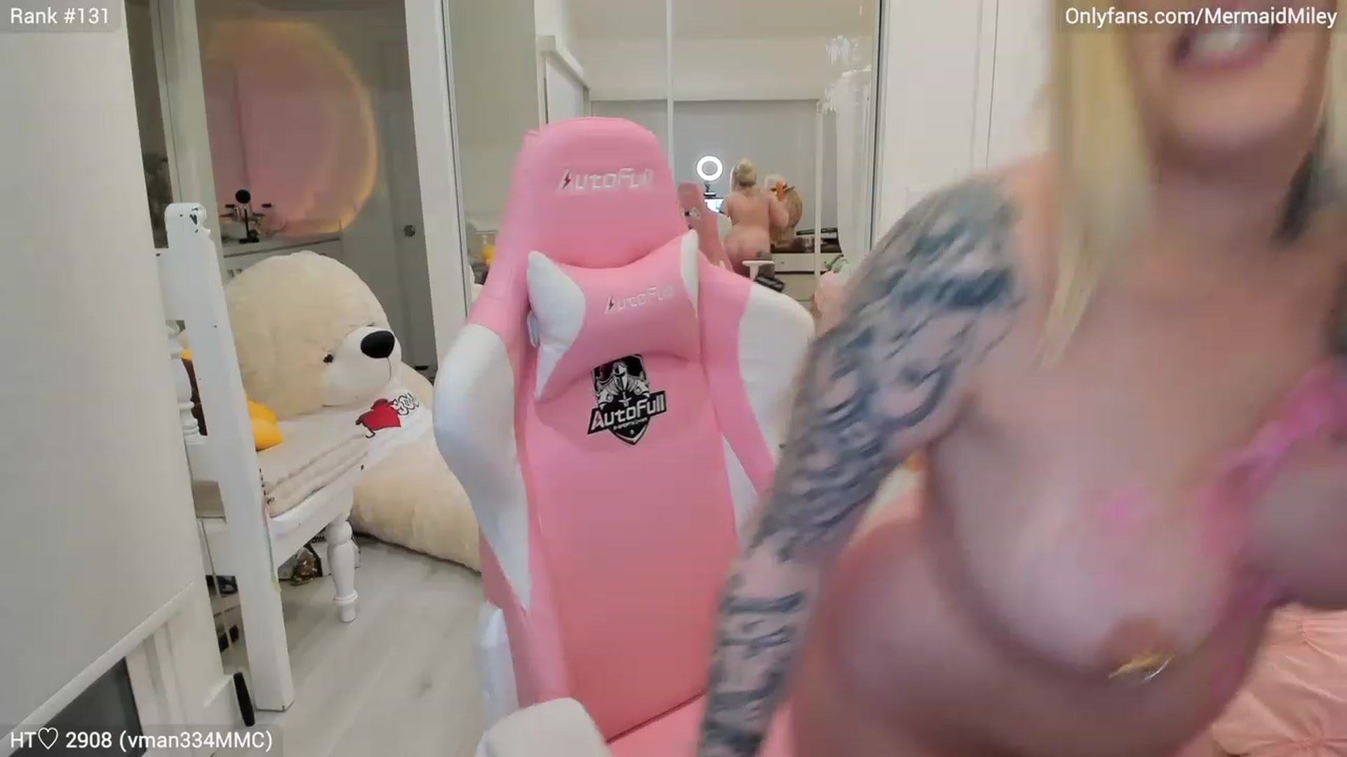 Gallery image thumbnail from Mermaidmiley's myfreecams stream on, 02/25/2023, 08:19 image 12 of 20