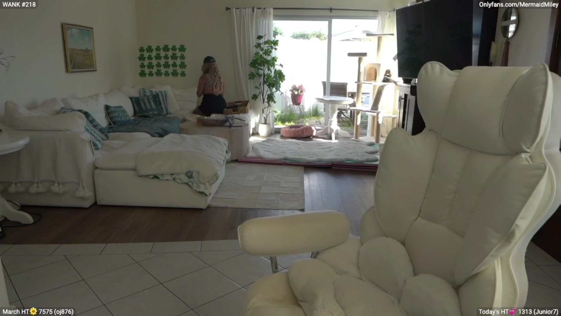 Gallery image thumbnail from Mermaidmiley's myfreecams stream on, 03/08/2026, 24:02 image 6 of 20