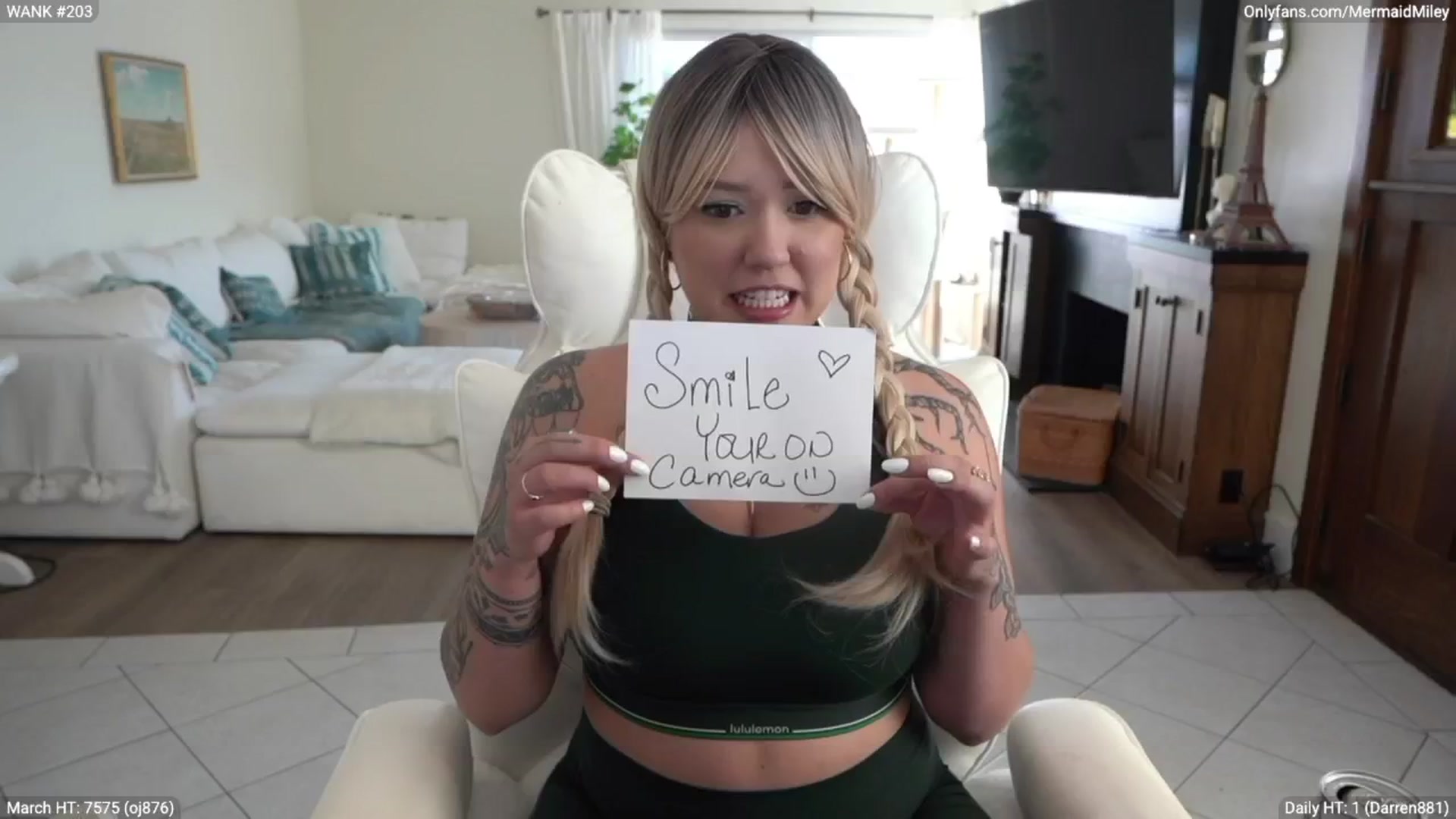 Gallery image thumbnail from Mermaidmiley's myfreecams stream on, 03/09/2026, 23:39 image 8 of 20
