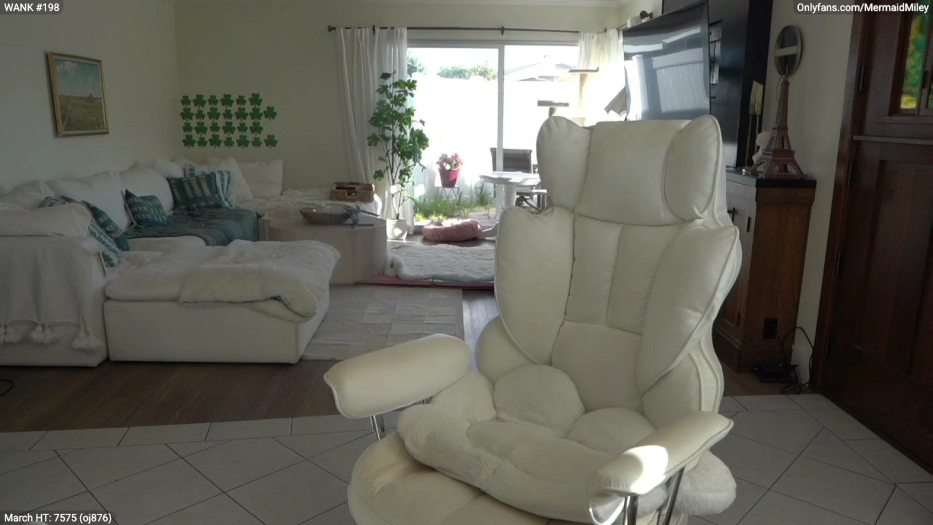 Gallery image thumbnail from Mermaidmiley's myfreecams stream on, 03/10/2026, 23:54 image 18 of 20