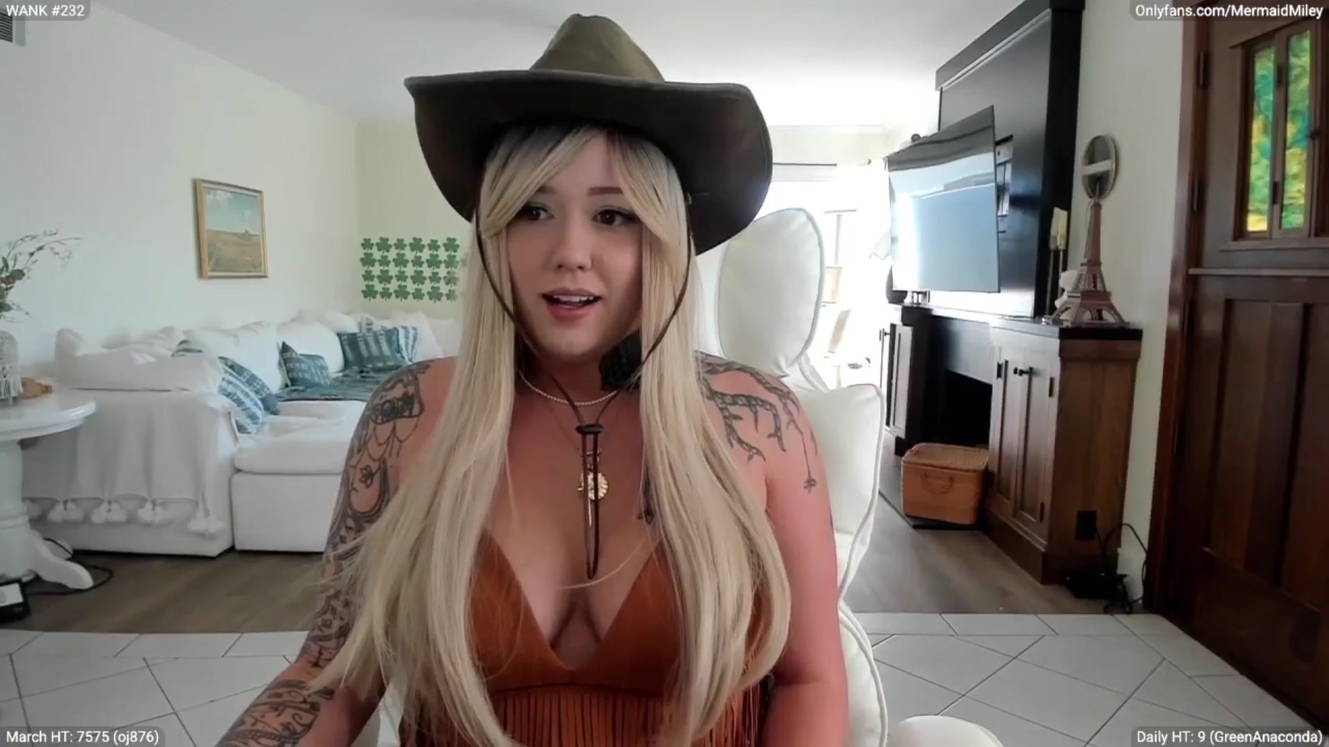 Gallery image thumbnail from Mermaidmiley's myfreecams stream on, 03/11/2026, 22:30 image 16 of 20