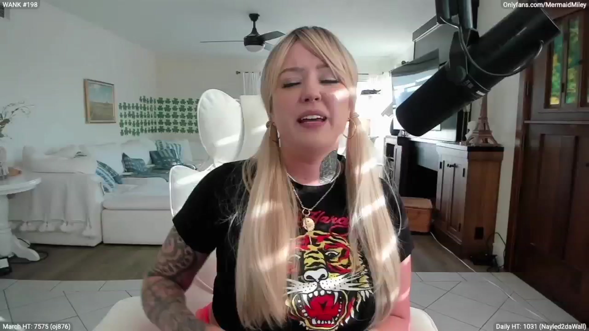 Gallery image thumbnail from Mermaidmiley's myfreecams stream on, 03/16/2026, 24:52 image 4 of 20