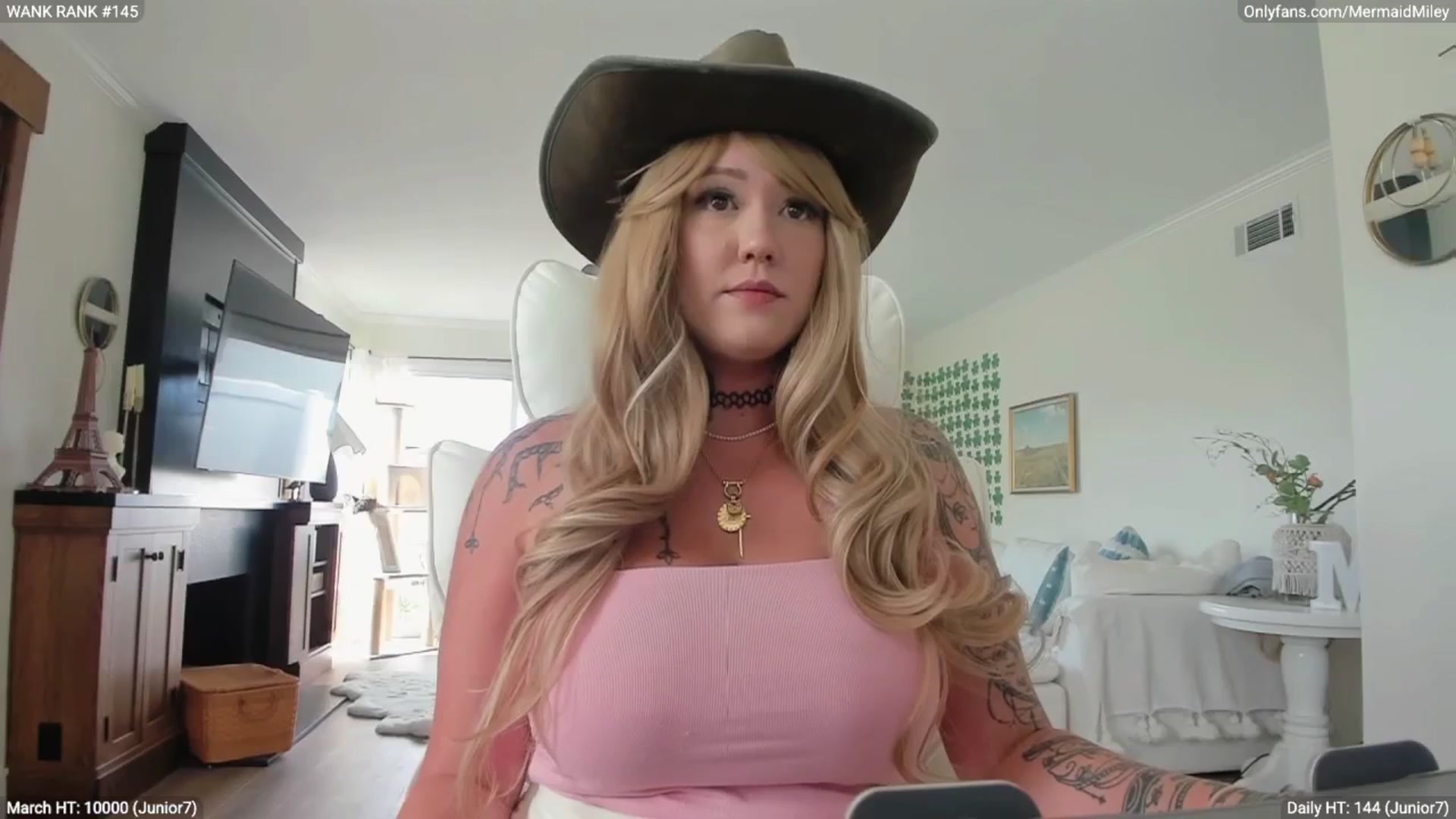 Gallery image thumbnail from Mermaidmiley's myfreecams stream on, 03/28/2026, 23:09 image 13 of 20