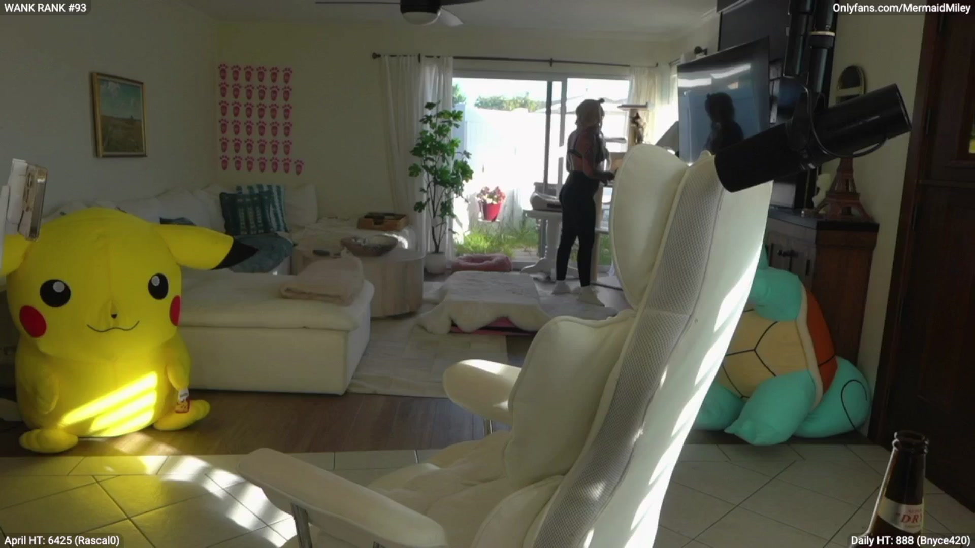 Gallery image thumbnail from Mermaidmiley's myfreecams stream on, 04/12/2026, 01:45 image 1 of 20