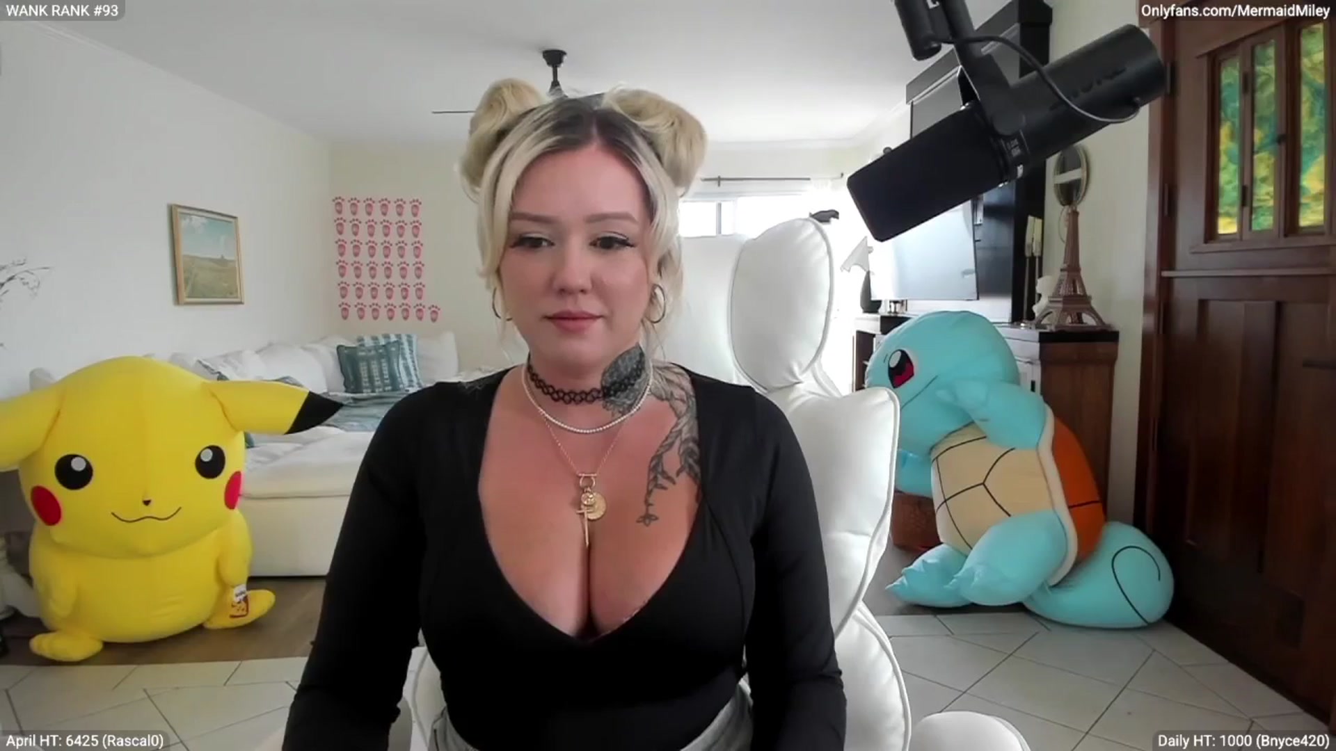 Gallery image thumbnail from Mermaidmiley's myfreecams stream on, 04/13/2026, 24:26 image 15 of 20