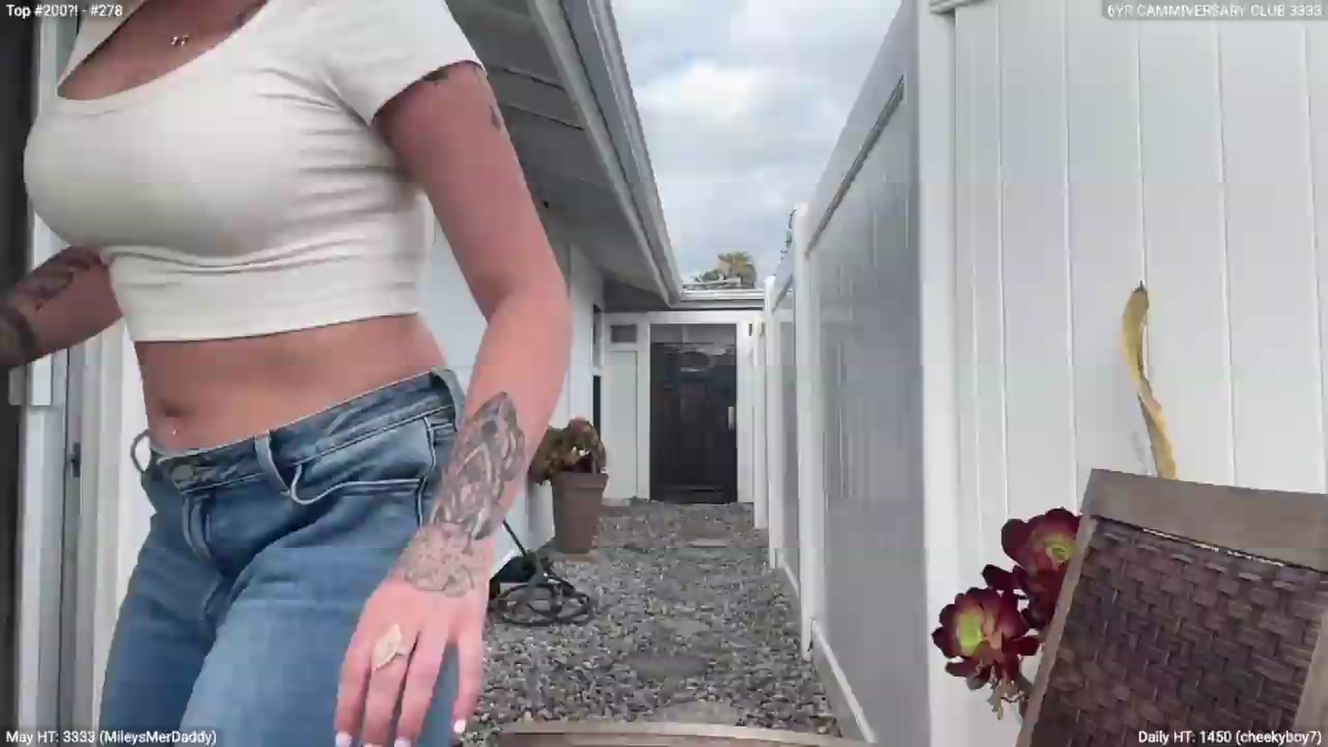Gallery image thumbnail from Mermaidmiley's myfreecams stream on, 05/04/2026, 01:03 image 18 of 20