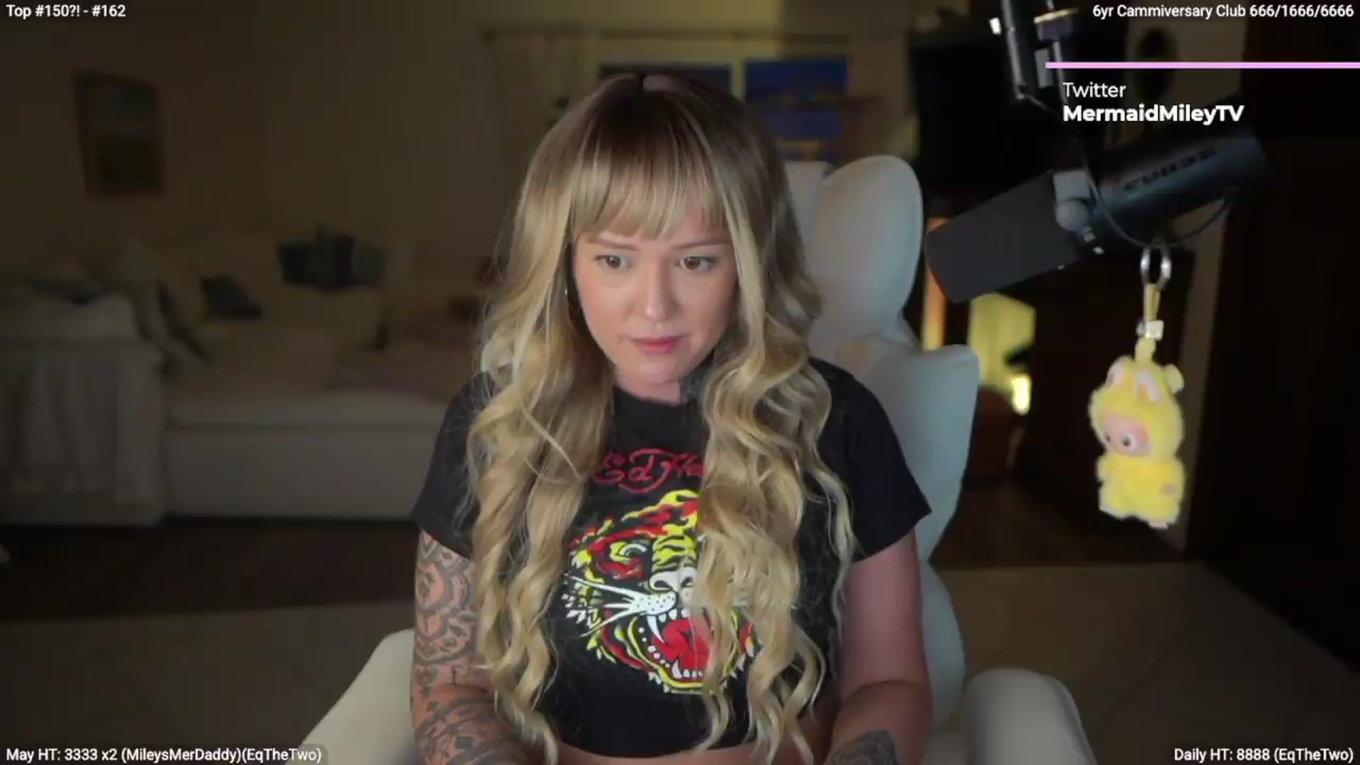 Gallery image thumbnail from Mermaidmiley's myfreecams stream on, 05/08/2026, 03:54 image 17 of 20